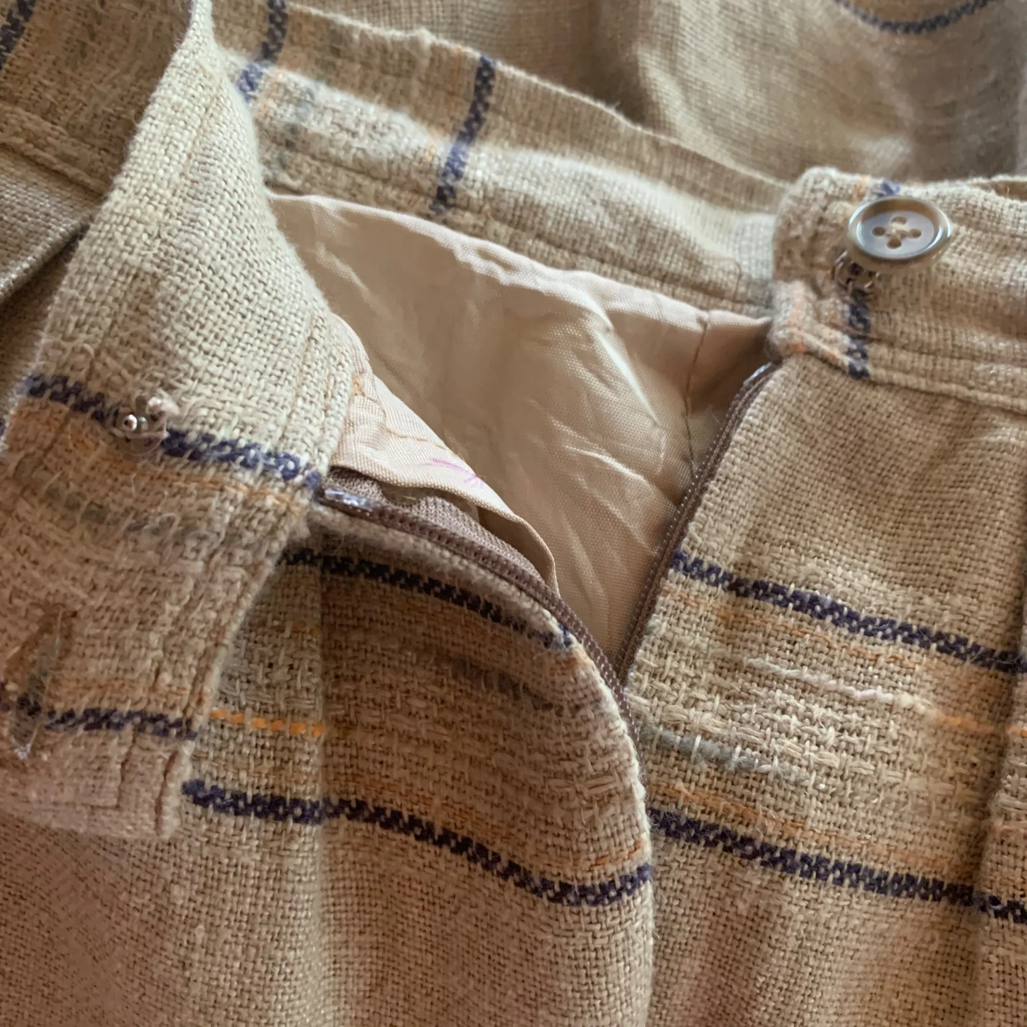 Vintage 70s Cottage Tailor Silk Blend Plaid Peasant Skirt 70s Textured Lined by Cottage Tailor - Image 6