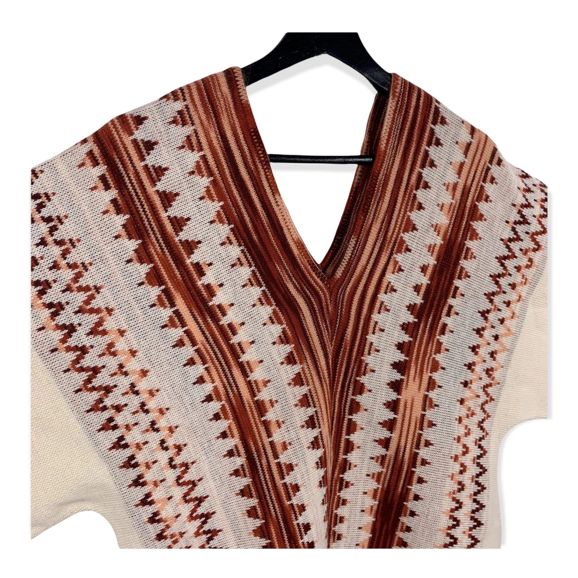 Vintage 70s Cream Pattern Sleeved Knit Poncho by Milrank - Image 5