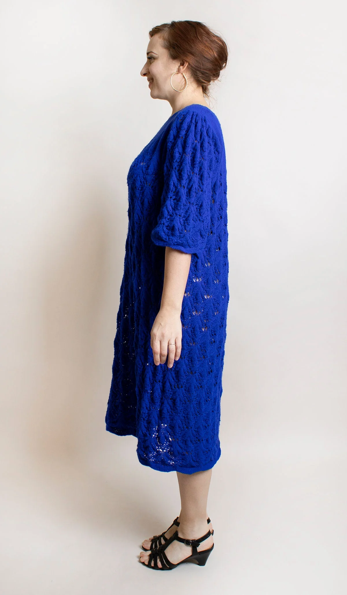 Vintage 70s Crochet Bold Royal Blue Tunic Dress with Half Length Bell Style Sleeve - Image 5