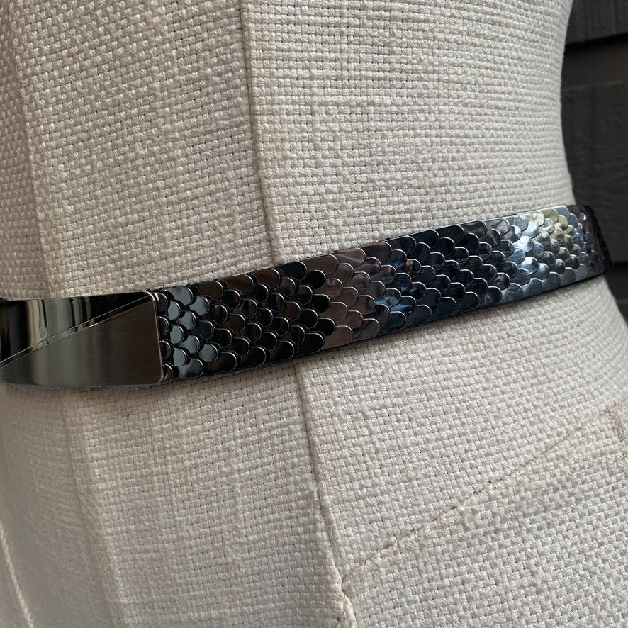 Vintage 70s Disco Women's Silver Black Stretchy Scallop Scales Sequin Belt - Image 7