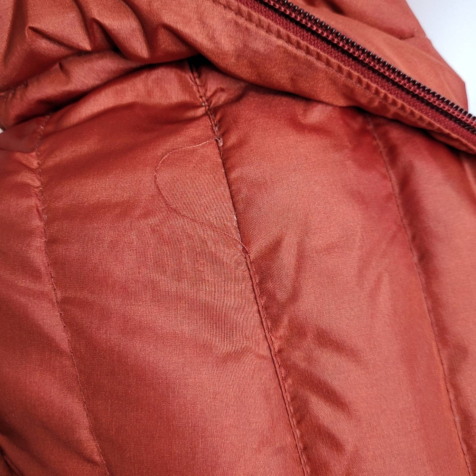 Vintage 70s Down Jacket Rust Orange Long Full Zip Tie Waist Quilted Coat S by Sharpe - Image 11