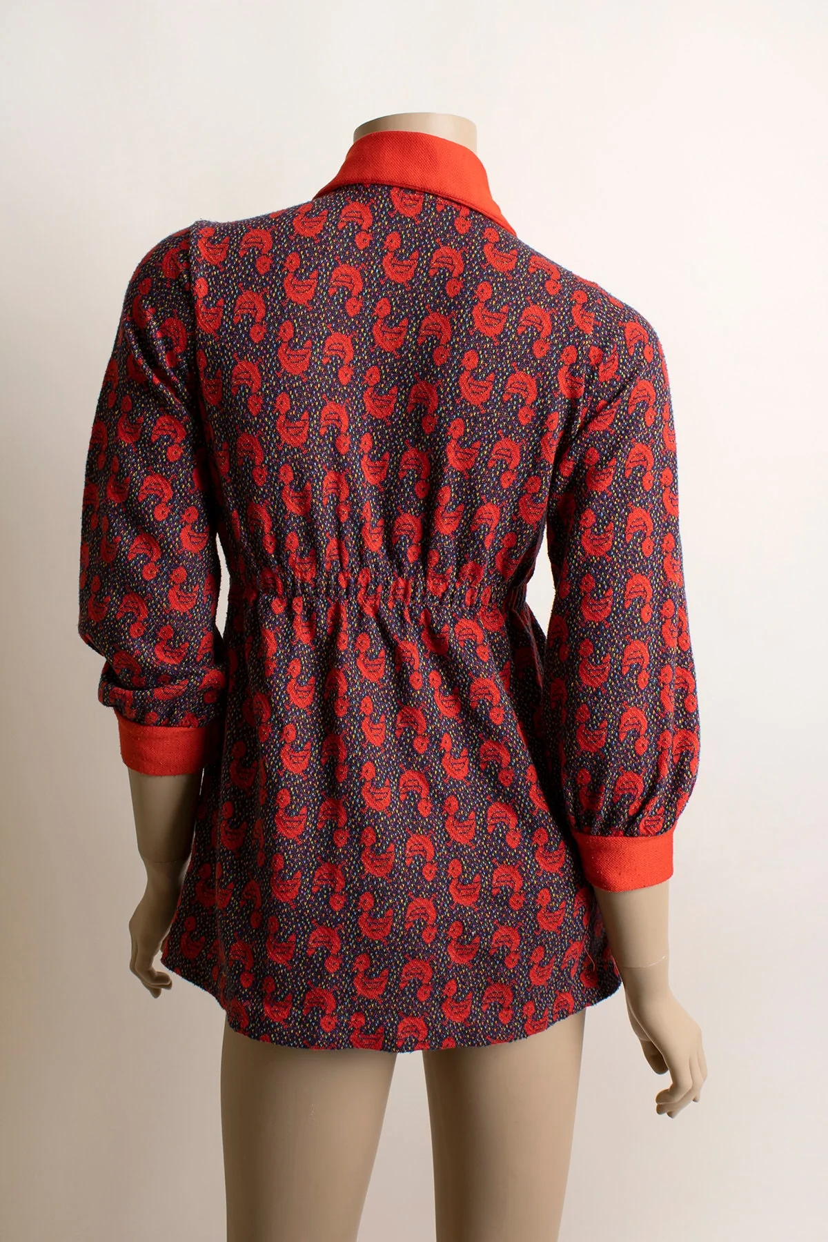 Vintage 70s Duck Novelty Print Sweater Top Bright Red and Blue Rainbow Flecked Button Up Knit Top Babydoll Small - Image 2