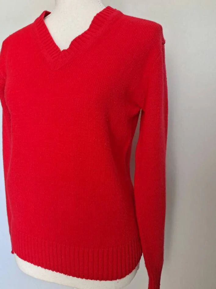70s Vintage Bright Red Pullover V-neck Sweater By Empire - Image 5