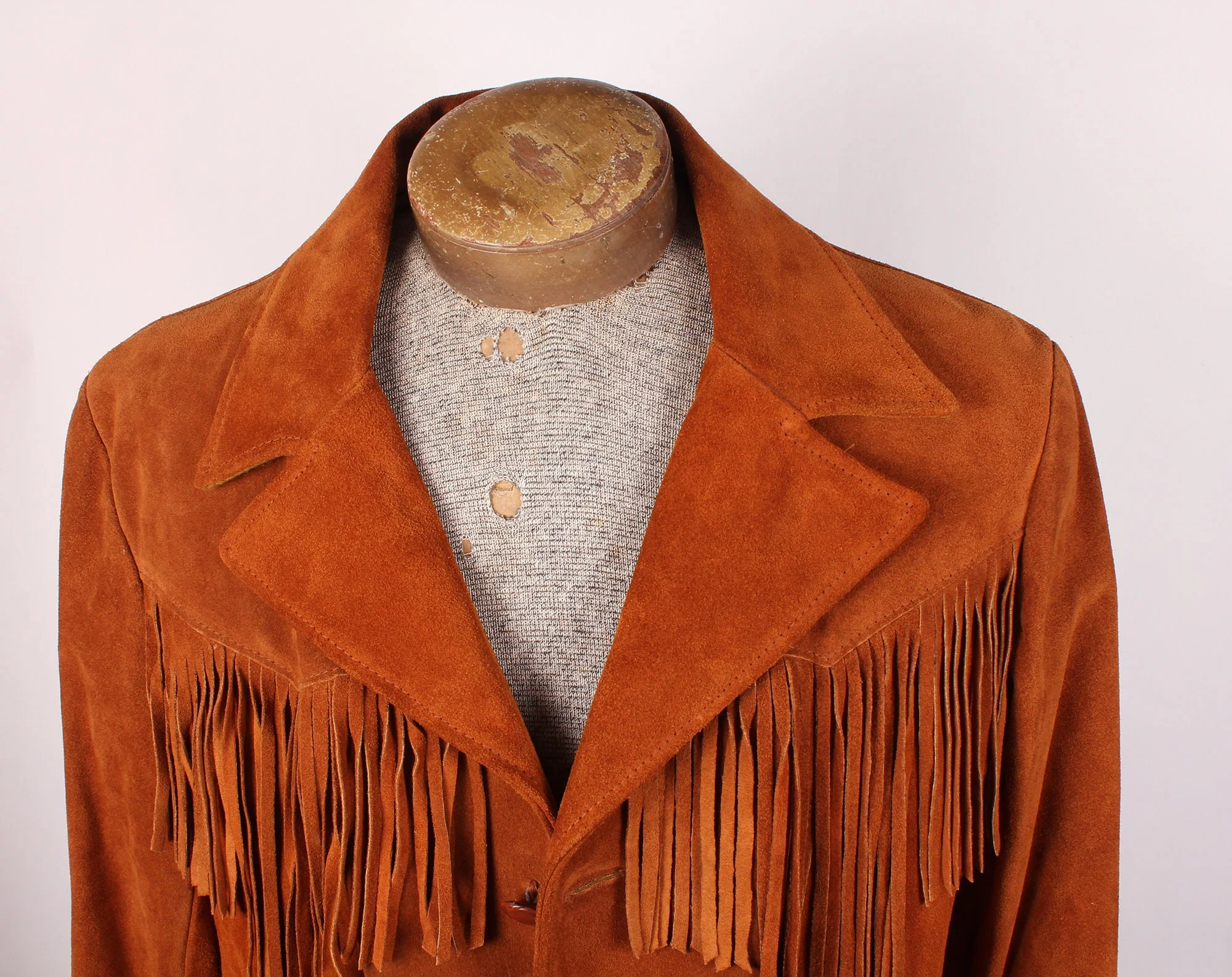 Vintage 70s Era Brown Suede Men's Western Cowboy Easy Rider Coat Costume Pioneer Wear Brand by Pioneer Wear - Image 4