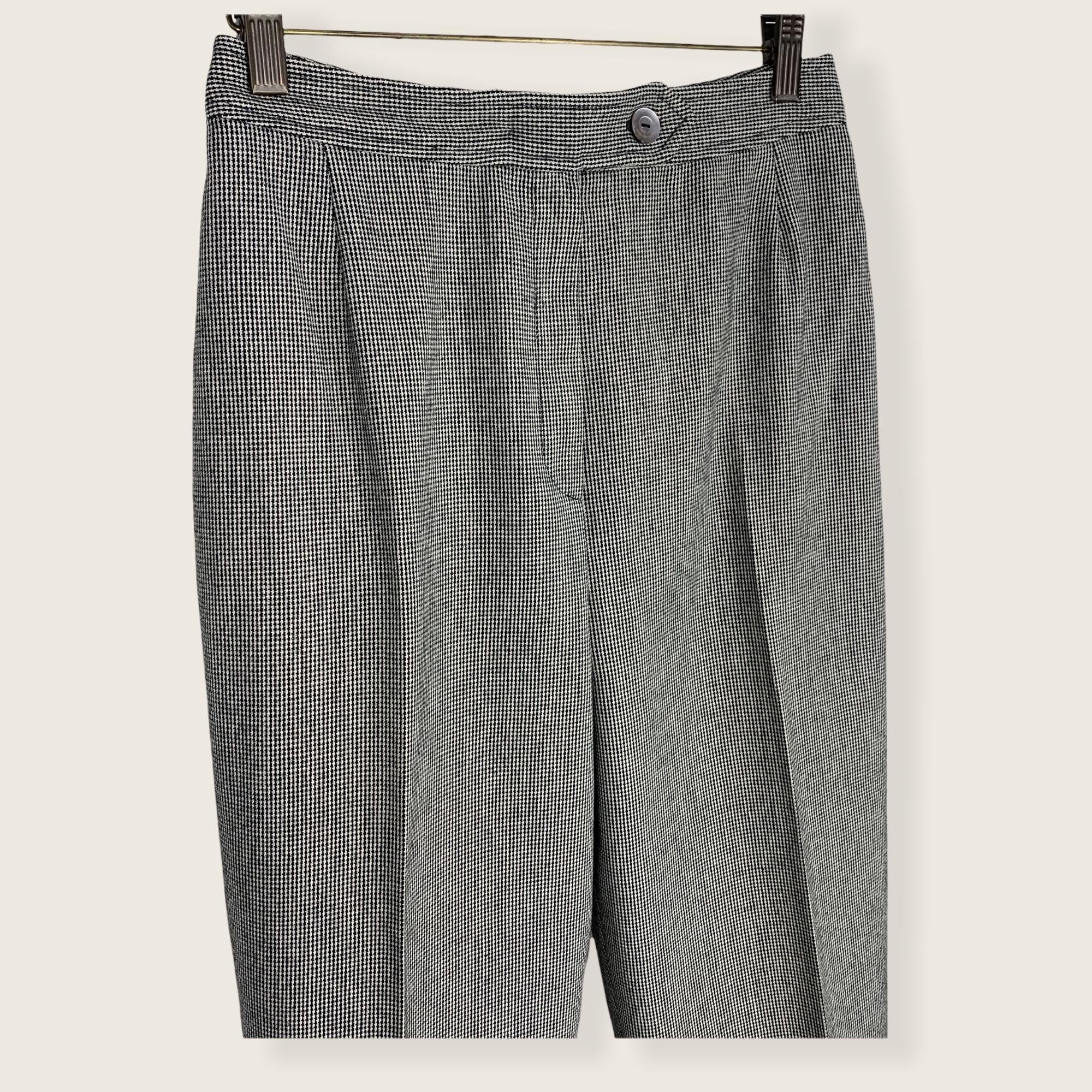 Vintage 70s Evan Picone Academia Micro Houndstooth Trouser Pants by Evan Picone - Image 2