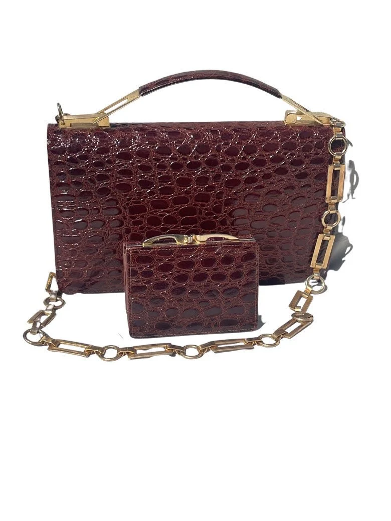 Vintage 70s Faux Alligator Vegan Purse Bag Handbag with Matching Coin Purse Wallet Gold Chain Strap Can Be Used As a Clutch - Image 5