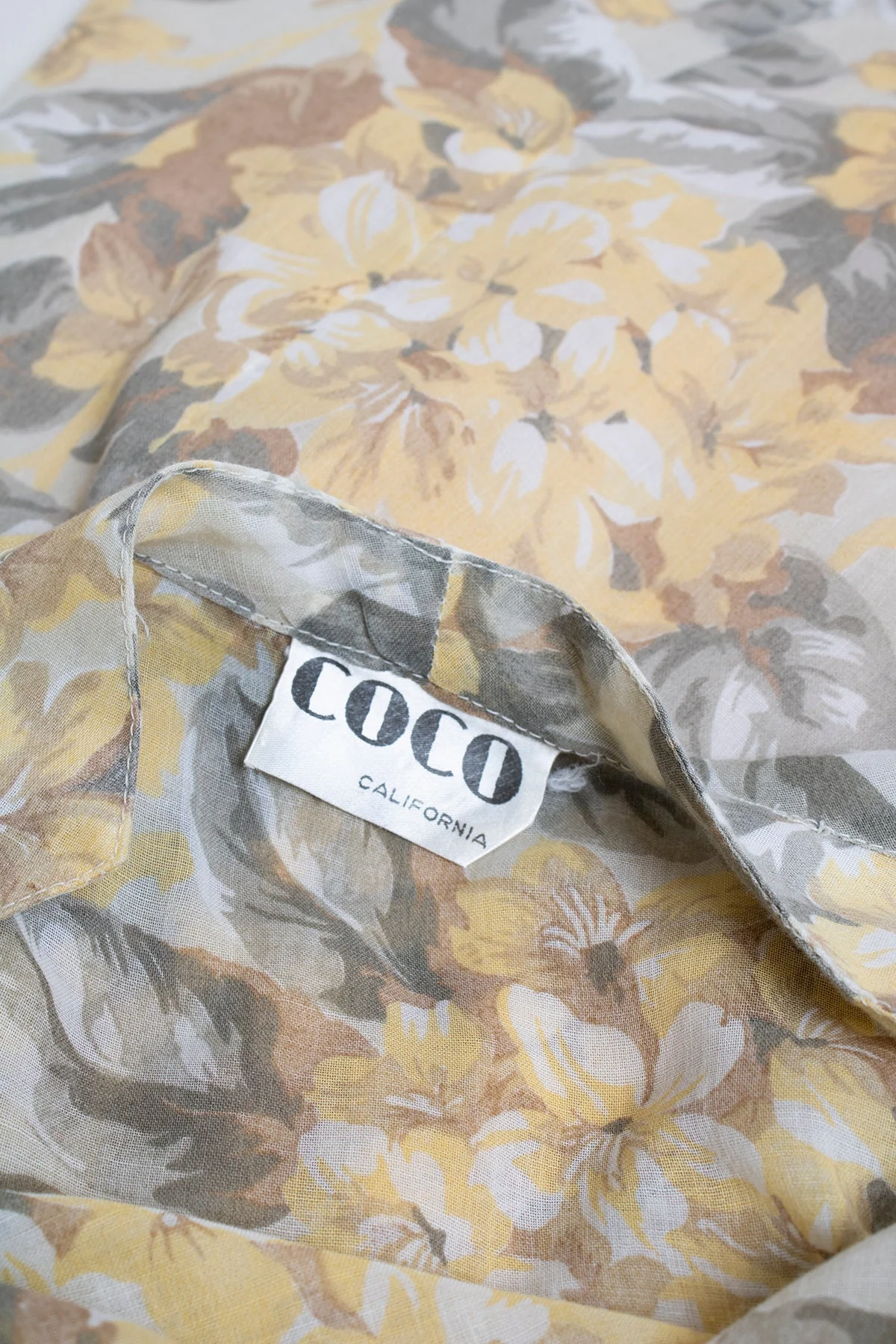 Vintage 70s Floral Lemon Yellow Floral Print Sheer Cotton Day Dress with Gray and White Button Shirtwaist Coco Feminine Small by Coco - Image 10