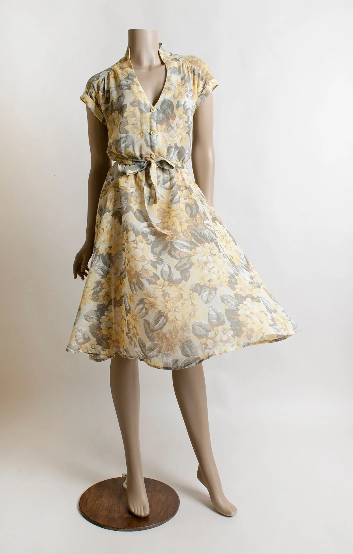 Vintage 70s Floral Lemon Yellow Floral Print Sheer Cotton Day Dress with Gray and White Button Shirtwaist Coco Feminine Small by Coco - Image 6