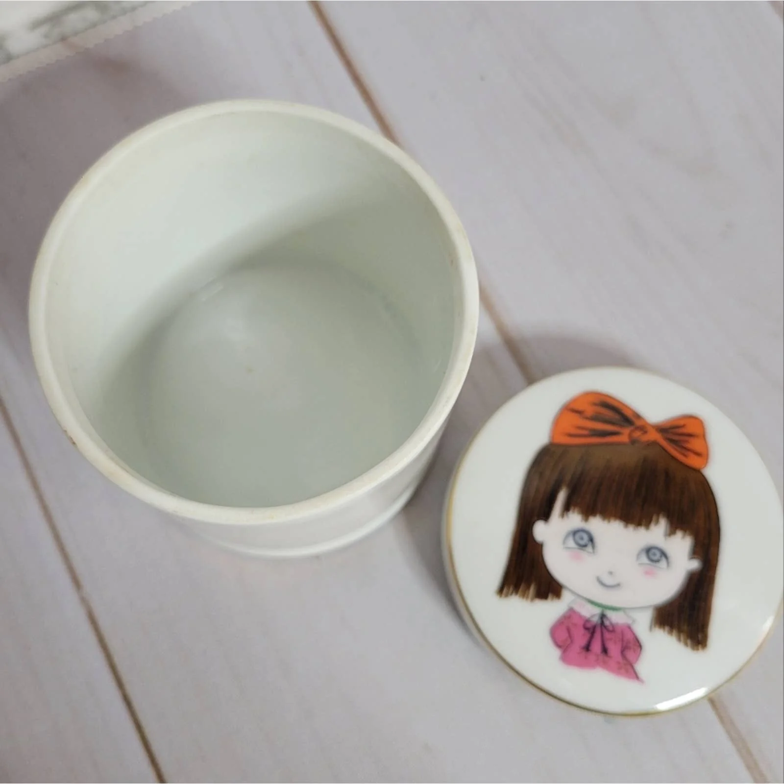 Vintage 70s Glass Kitschy Trinket Dish - Set of 4 - Image 11
