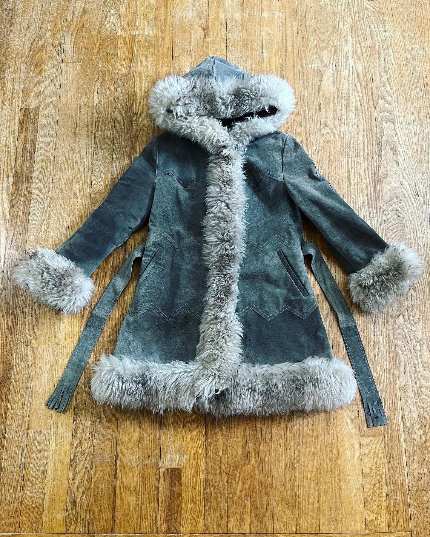 Vintage 70s Gray Suede Leather and Shearling Hooded Penny Lane Coat with Triple Tier Chevron Stitching Fringe Waist Belt and Quilted - Image 10