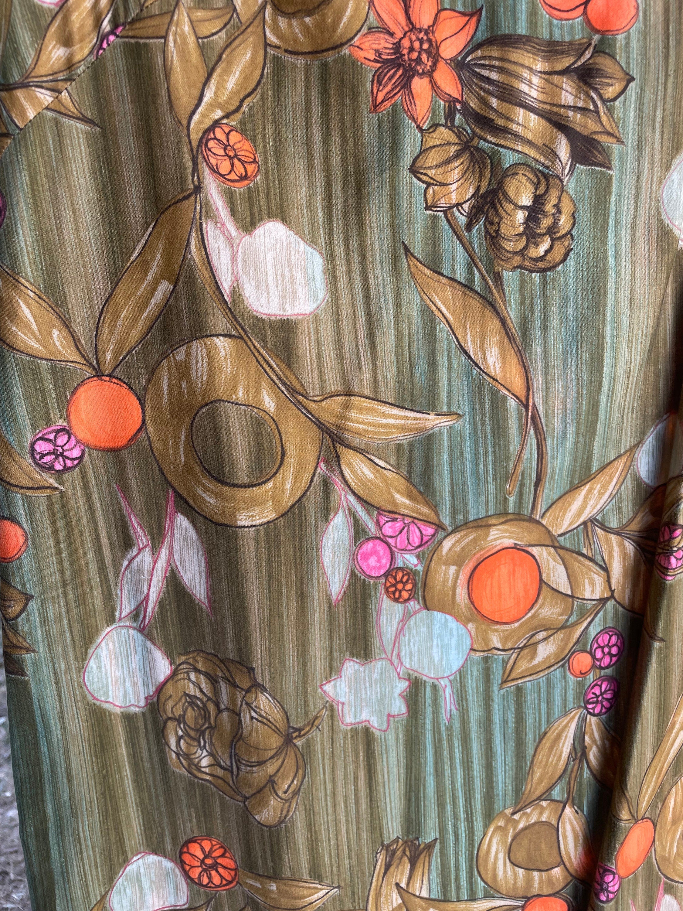 Vintage 70s Green Floral Oranges Maxi Dress - Image 3