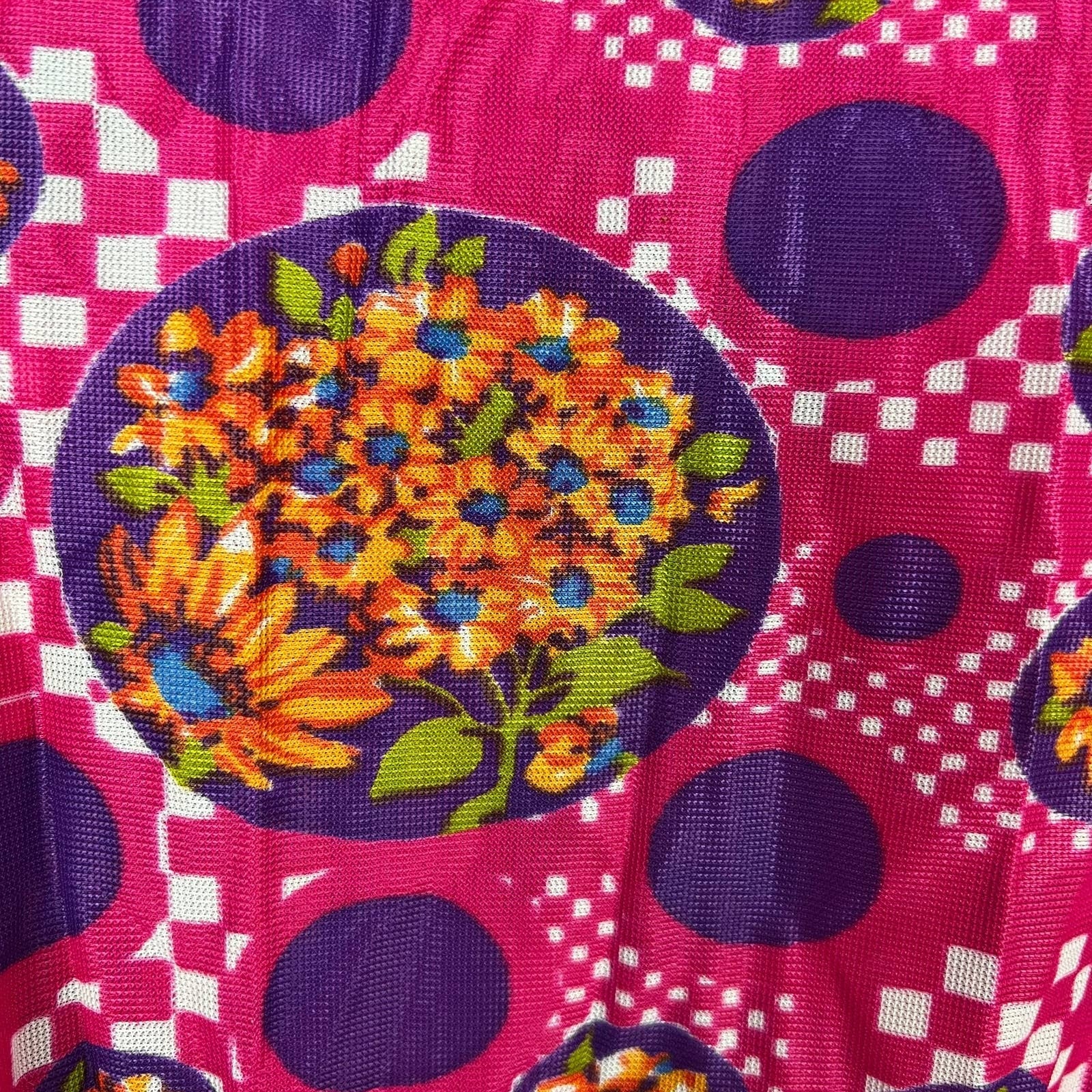 Vintage 70s Hot Pink Floral Shift Dress V-Neck - Image 4