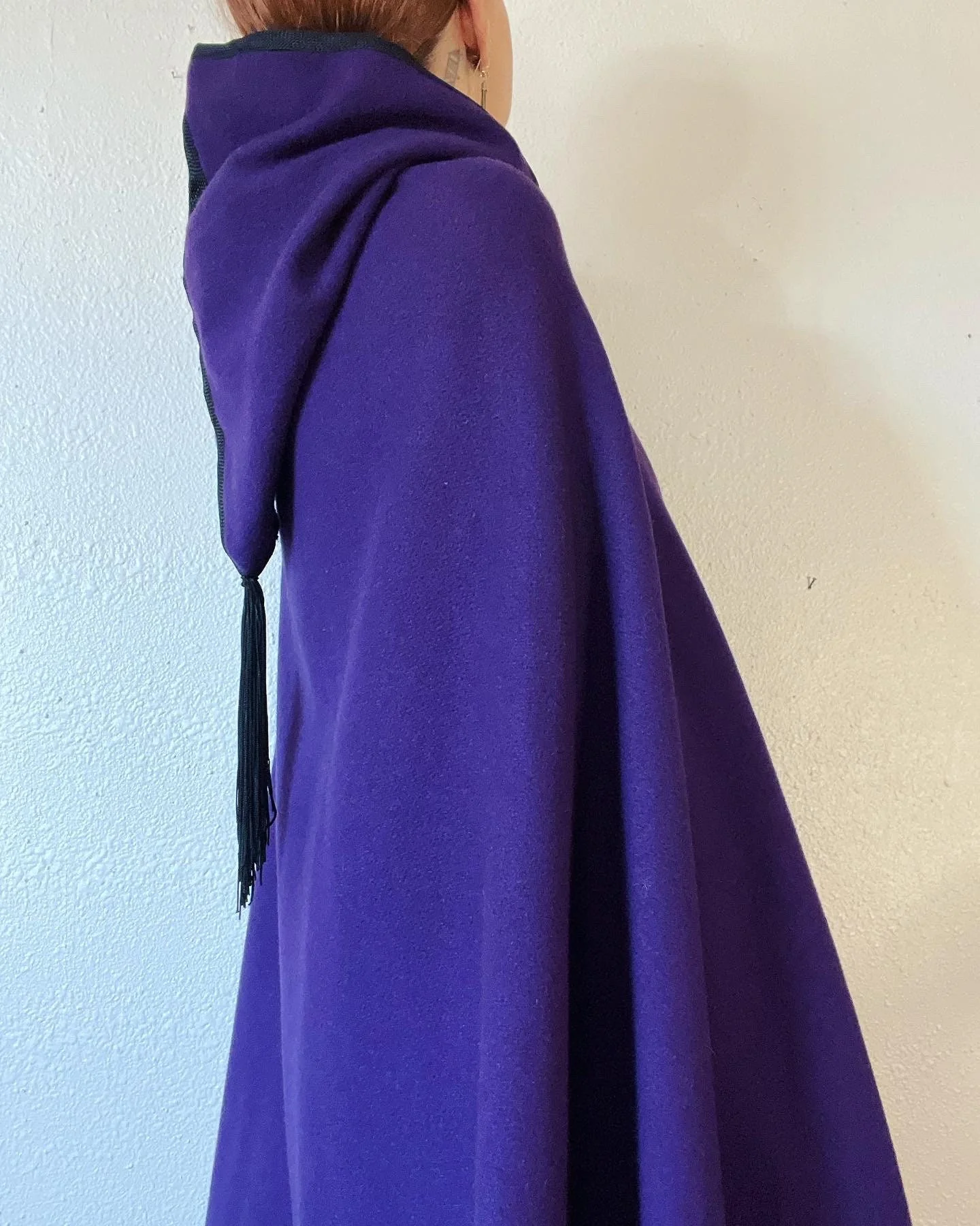 Vintage 70s Indigo Purple Wool Cape Cloak - Image 4