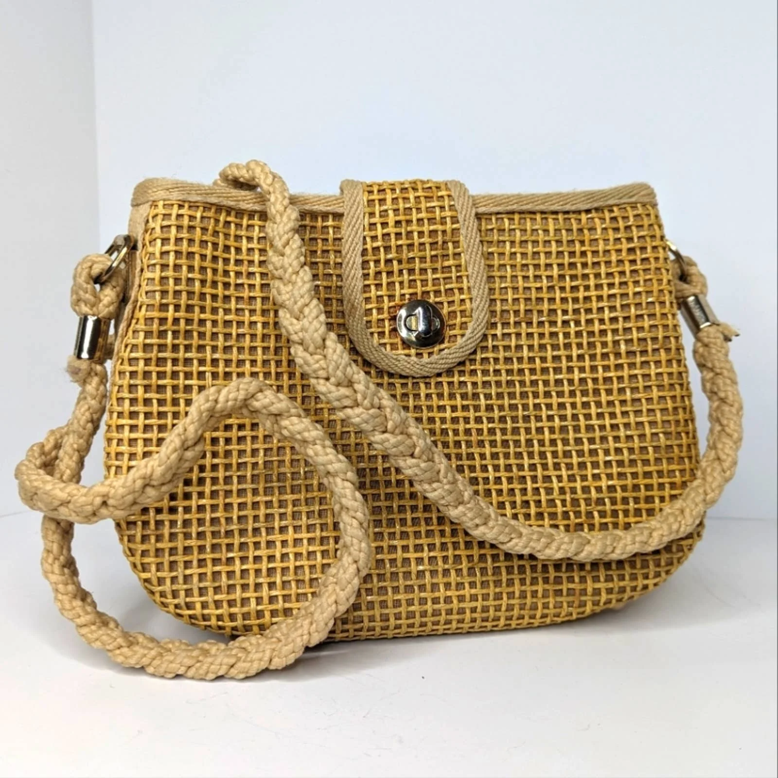 Vintage 70s Italian Rattan Wicker Braided Rope Crossbody Bag - Image 2
