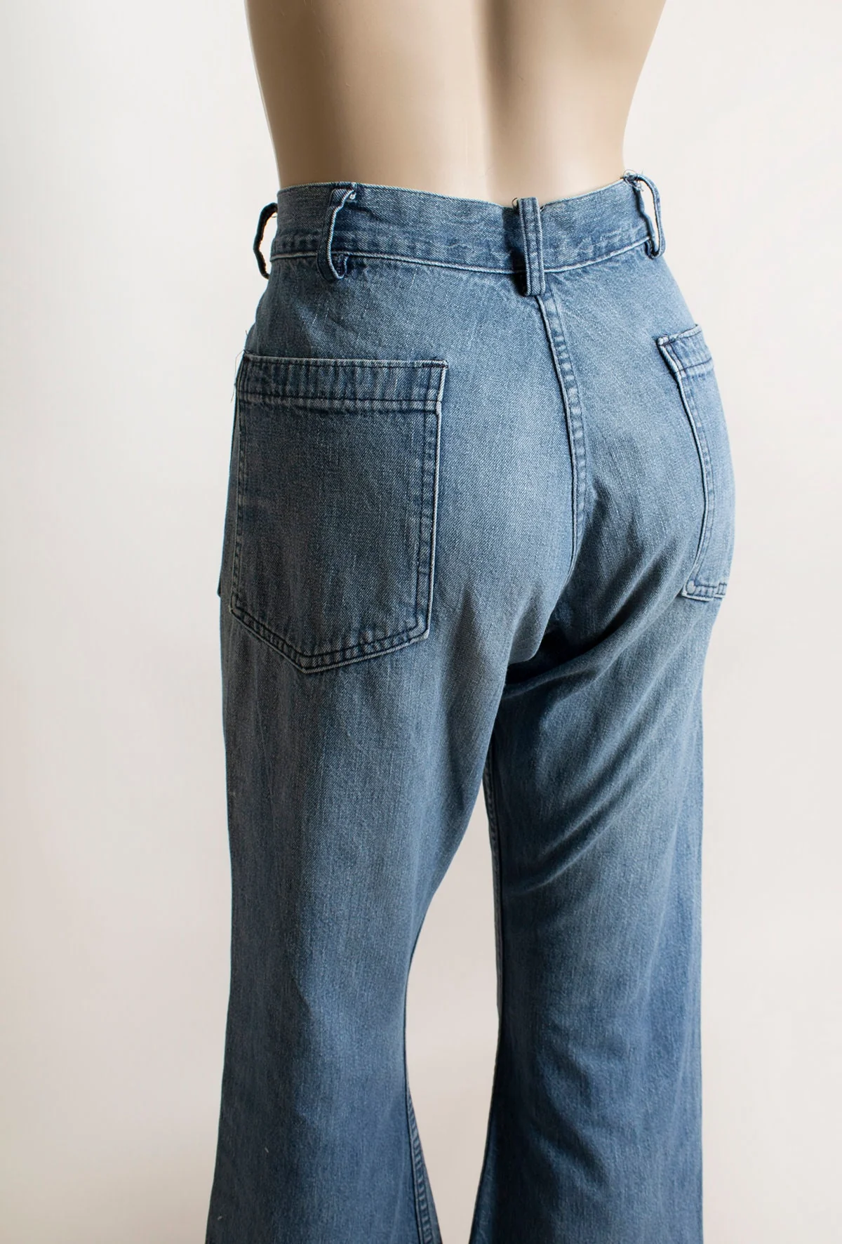 Vintage 70s Jeans 70s Denim Seafarer High Waist Wide Flare Leg Bell Bottoms Big Pockets 32 Waist 30 Length by Erwin - Image 4