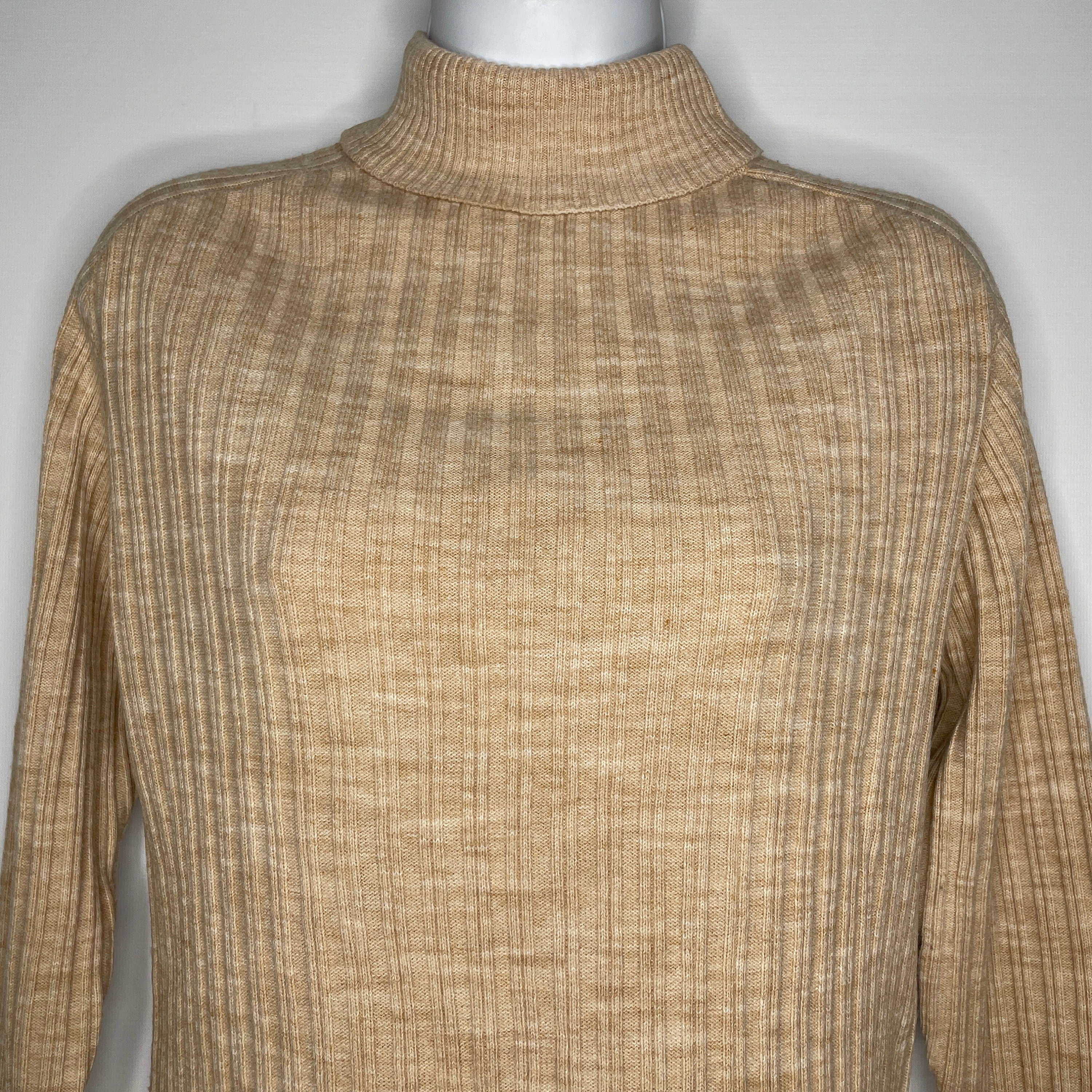 Vintage 70s Kimlon Beige White Space Dyed Ribbed Knit Turtleneck Jumper Sweater by Kimlon By Rbk Importers - Image 2