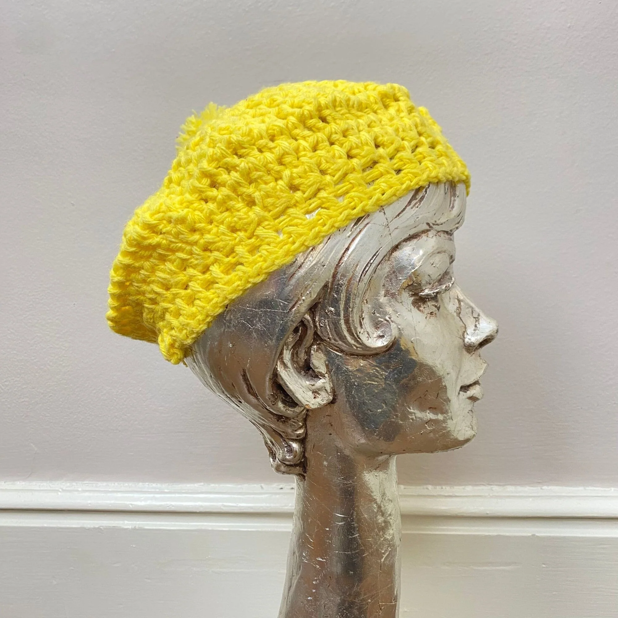 Vintage 70s Knit Beret with Pom-Pom Handmade Yellow Hat - Image 4