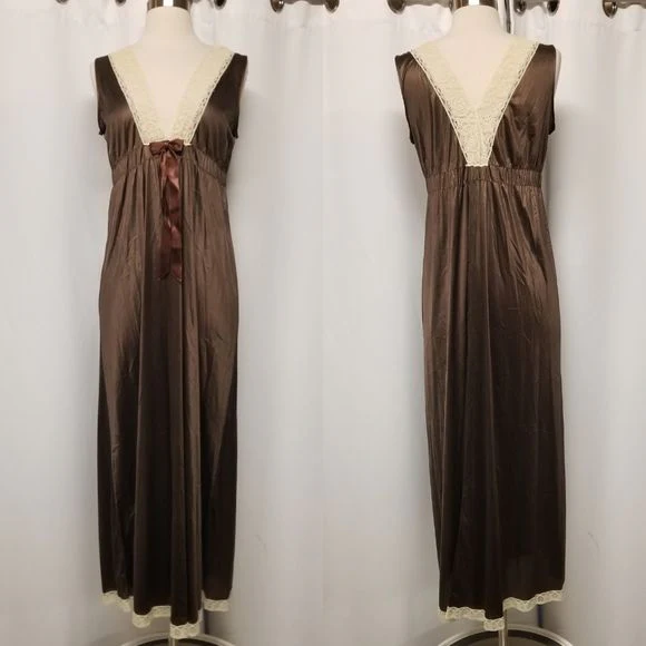 Vintage 70s Miss Elaine Brown Satin Cream Lace Nightgown Slip Dress and Robe S/m by  Miss Elaine - Image 7