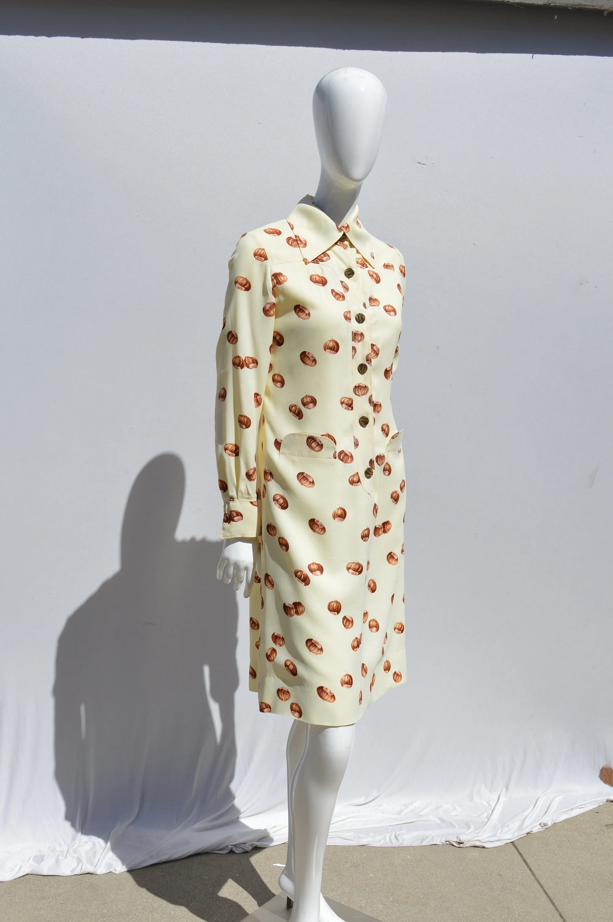 Vintage 70s Novelty Pint Cocktail Dress Size M Shirtdress One of The Kind Print Mid Century Americana by Chestnuts - Image 5