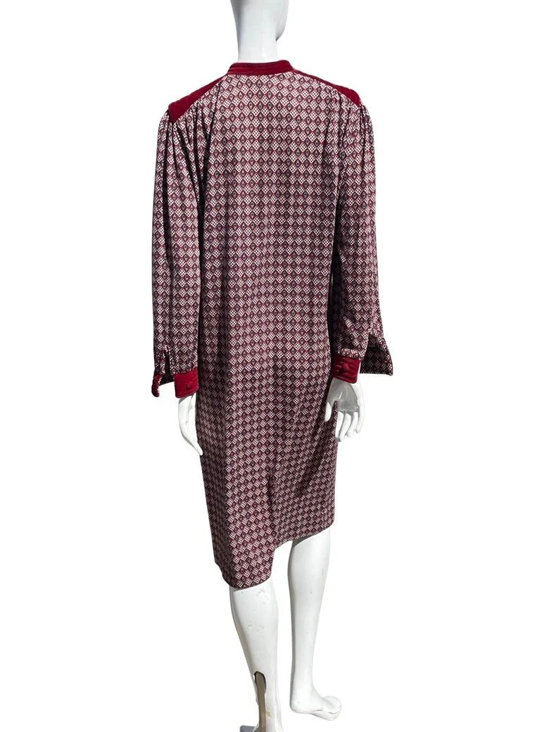 Vintage 70s Novelty Print Shirtdress Dress Long Sleeve Collarless Velvet Trimmed Size 10 by Les Lunis - Image 2