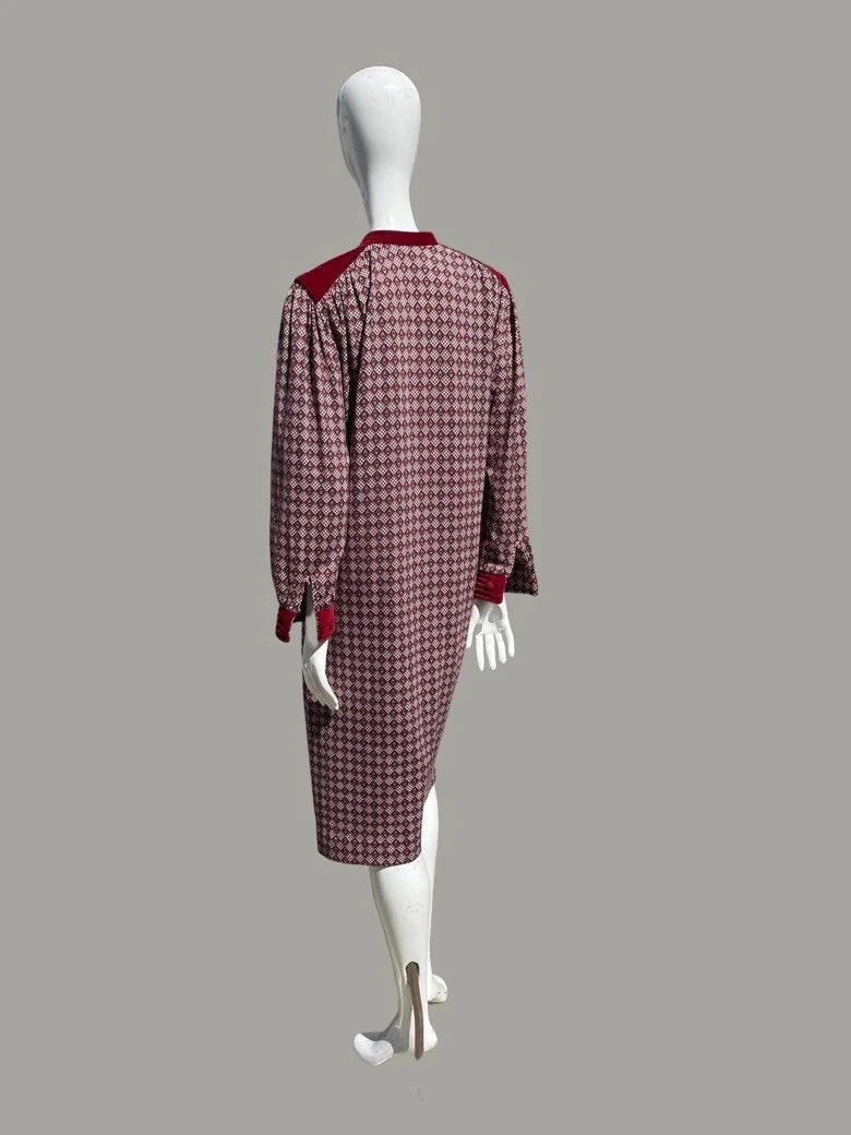 Vintage 70s Novelty Print Shirtdress Dress Long Sleeve Collarless Velvet Trimmed Size 10 by Les Lunis - Image 7