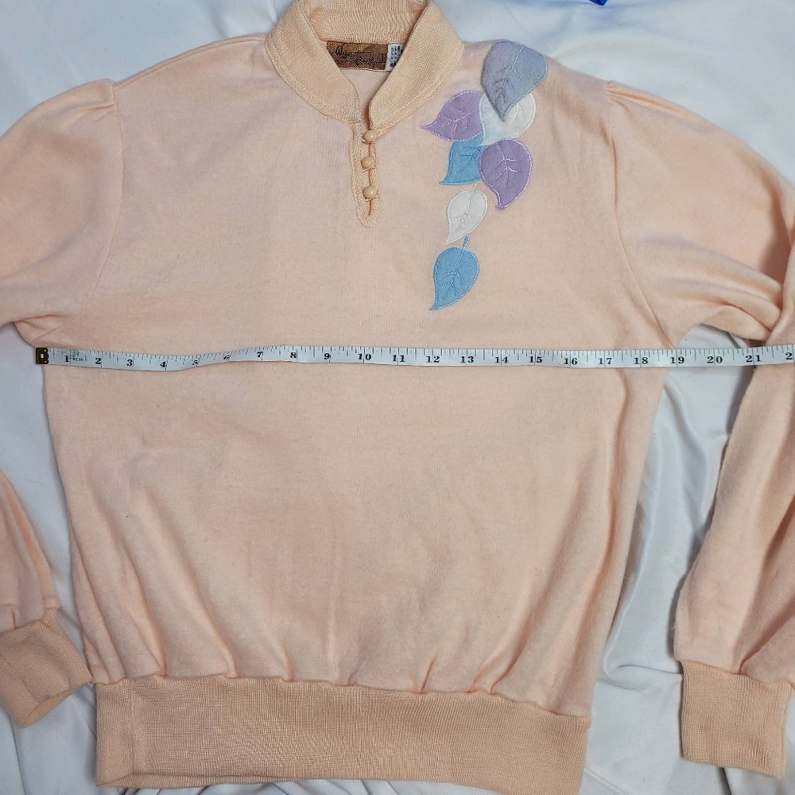 Vintage 70s Peach Top Applique Leaves Mock Neck Fuzzy Sweatshirt S by Wye Oaks - Image 6