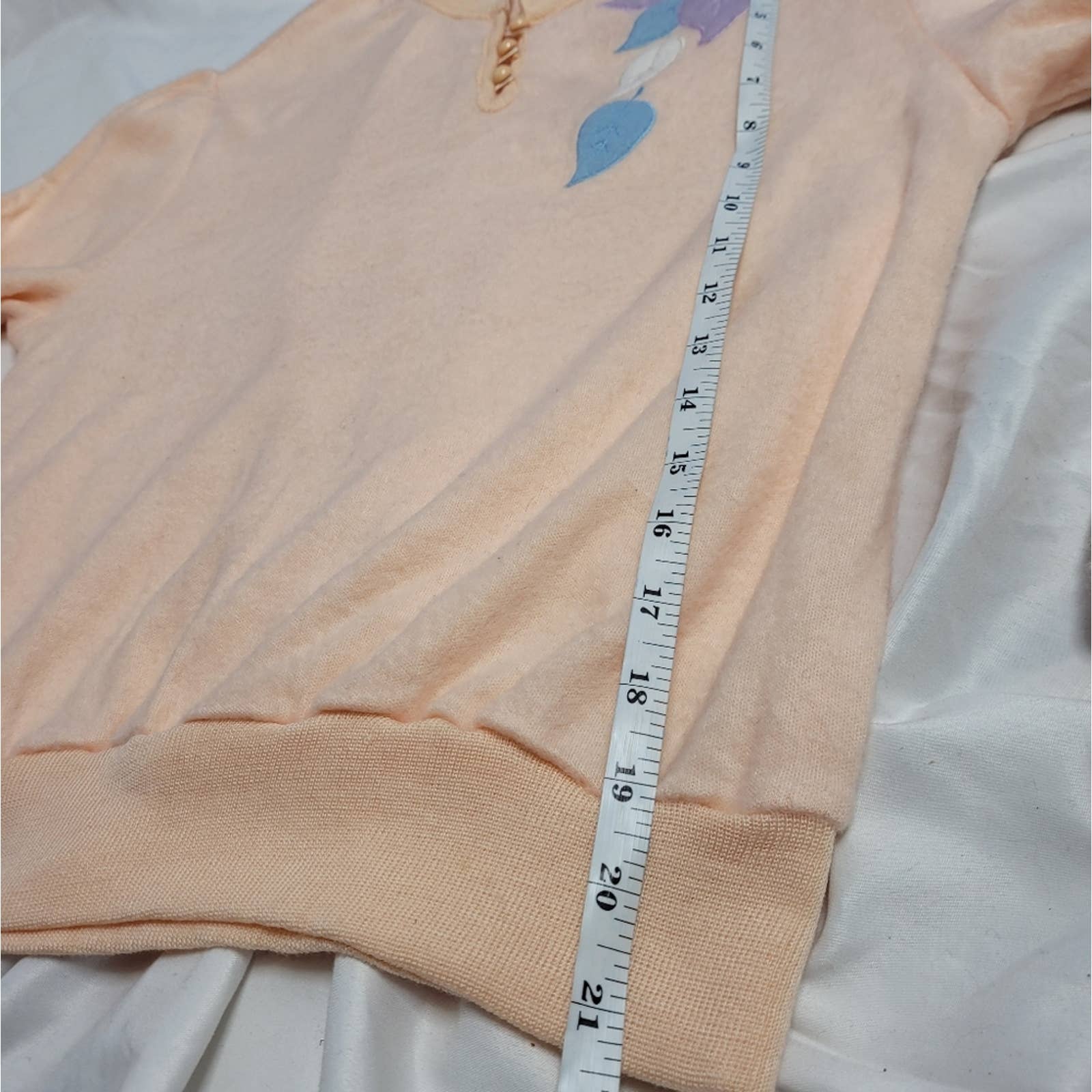 Vintage 70s Peach Top Applique Leaves Mock Neck Fuzzy Sweatshirt S by Wye Oaks - Image 8