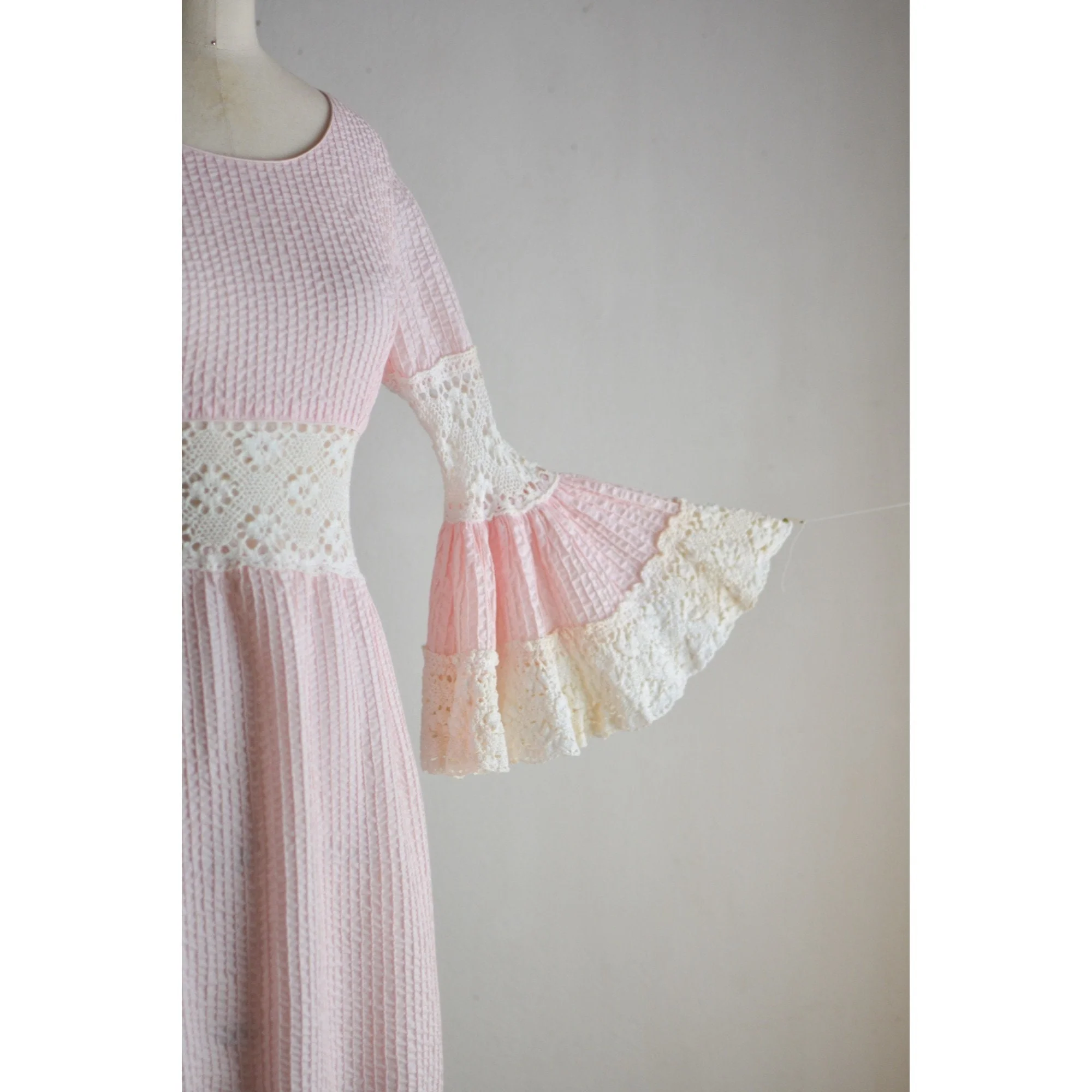 Vintage 70s Pink Dress Striped Ruffled Sleeves Cotton by Las Cruces - Image 7