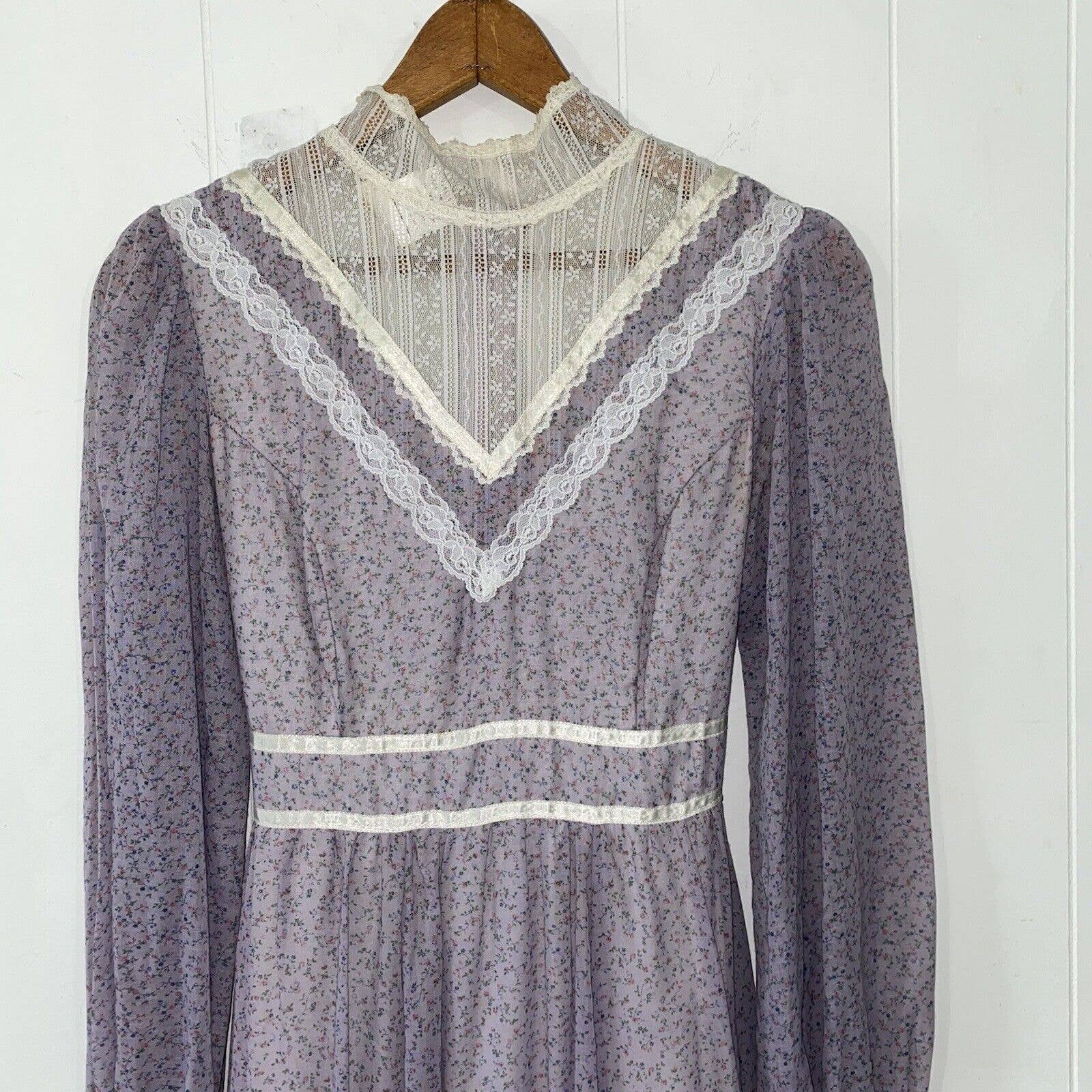 Vintage 70s Purple Ditsy Floral Maxi Dress Prairie Cottage Victorian by Gunne Sax - Image 3