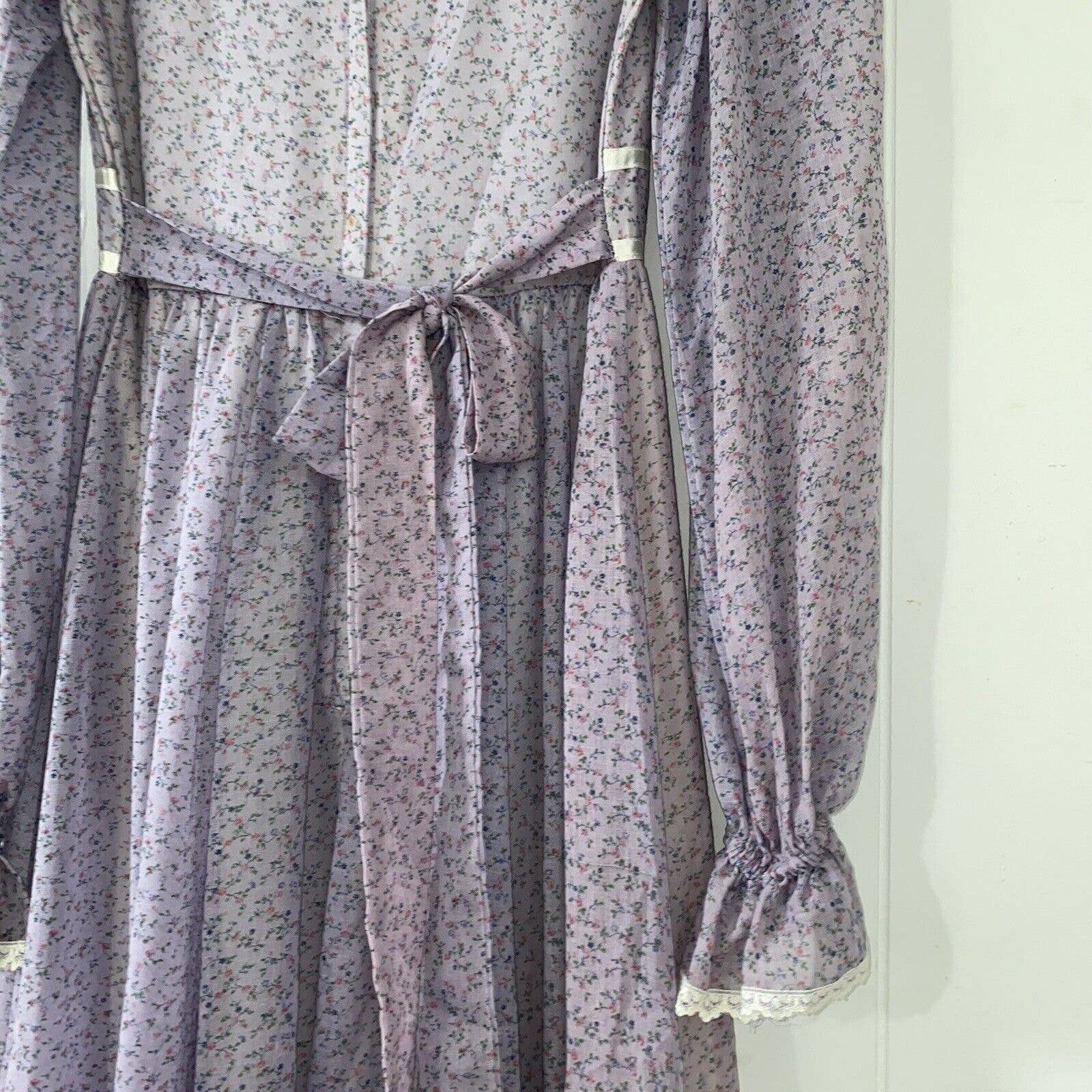 Vintage 70s Purple Ditsy Floral Maxi Dress Prairie Cottage Victorian by Gunne Sax - Image 8