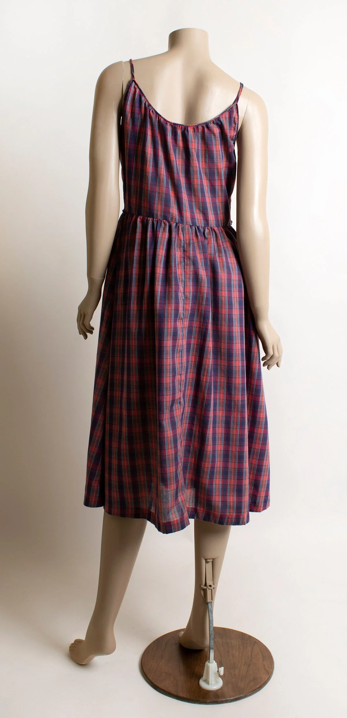 Vintage 70s Red Blue Plaid Print Button Down Summer Dress Light Cotton by S. Howard Hirsh & I.magnin - Image 4