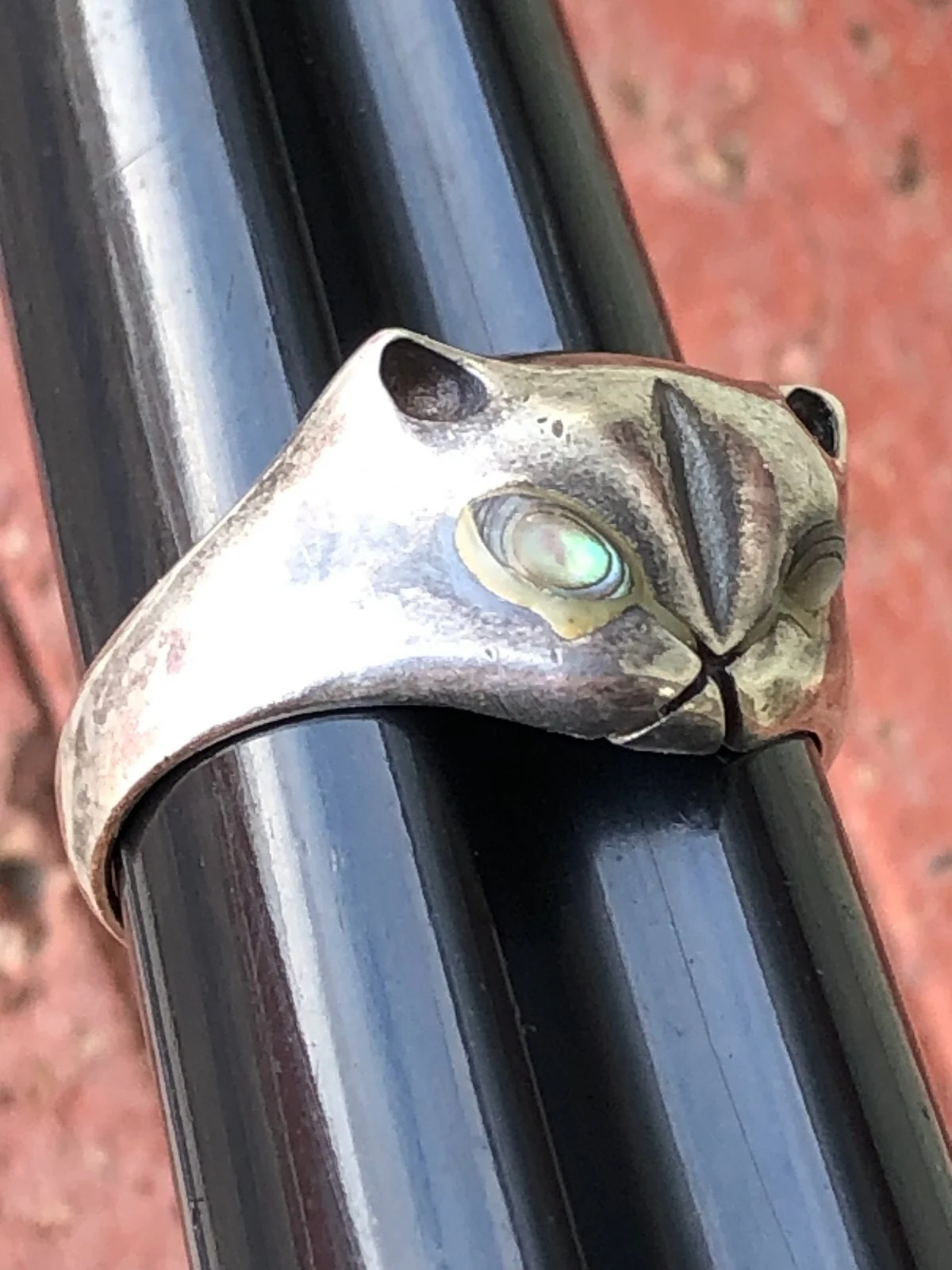 70s Vintage Silver Cat Ring Unisex Sz 7. 5 By Artisan - Image 4