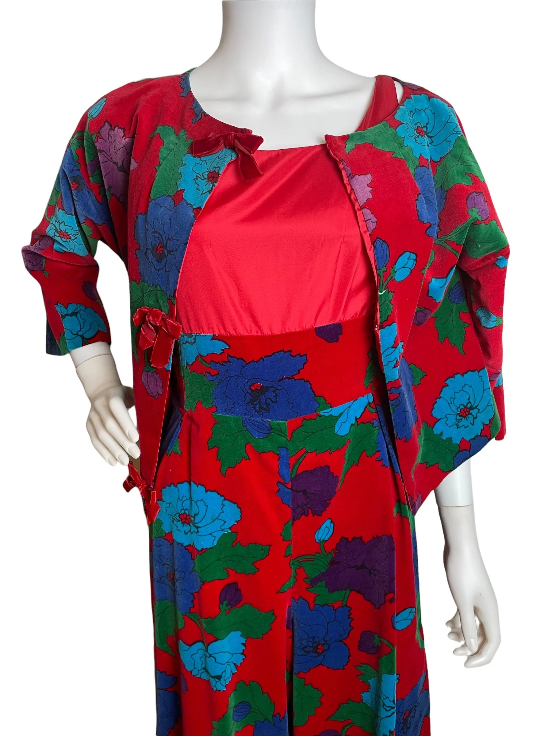 Vintage 70s Velvet Satin Red Floral Jumpsuit Matching Jacket - Image 8