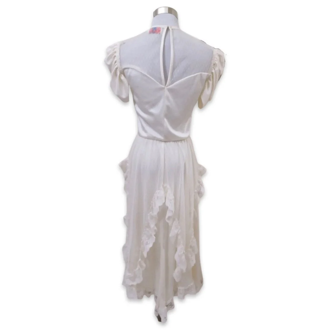 Vintage 70s White Designer Dress 70s Ruffles and Lace Dress, 70s Diamonds Run Dress, 70s Disco Dress, 70s Casual Wedding Dress, 70s Size 6 - Image 4