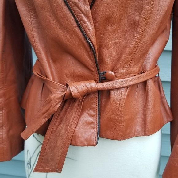 Vintage 70s Winlit Whiskey Brown Leather Belted Bolero Cropped Jacket Small by Winlit - Image 2