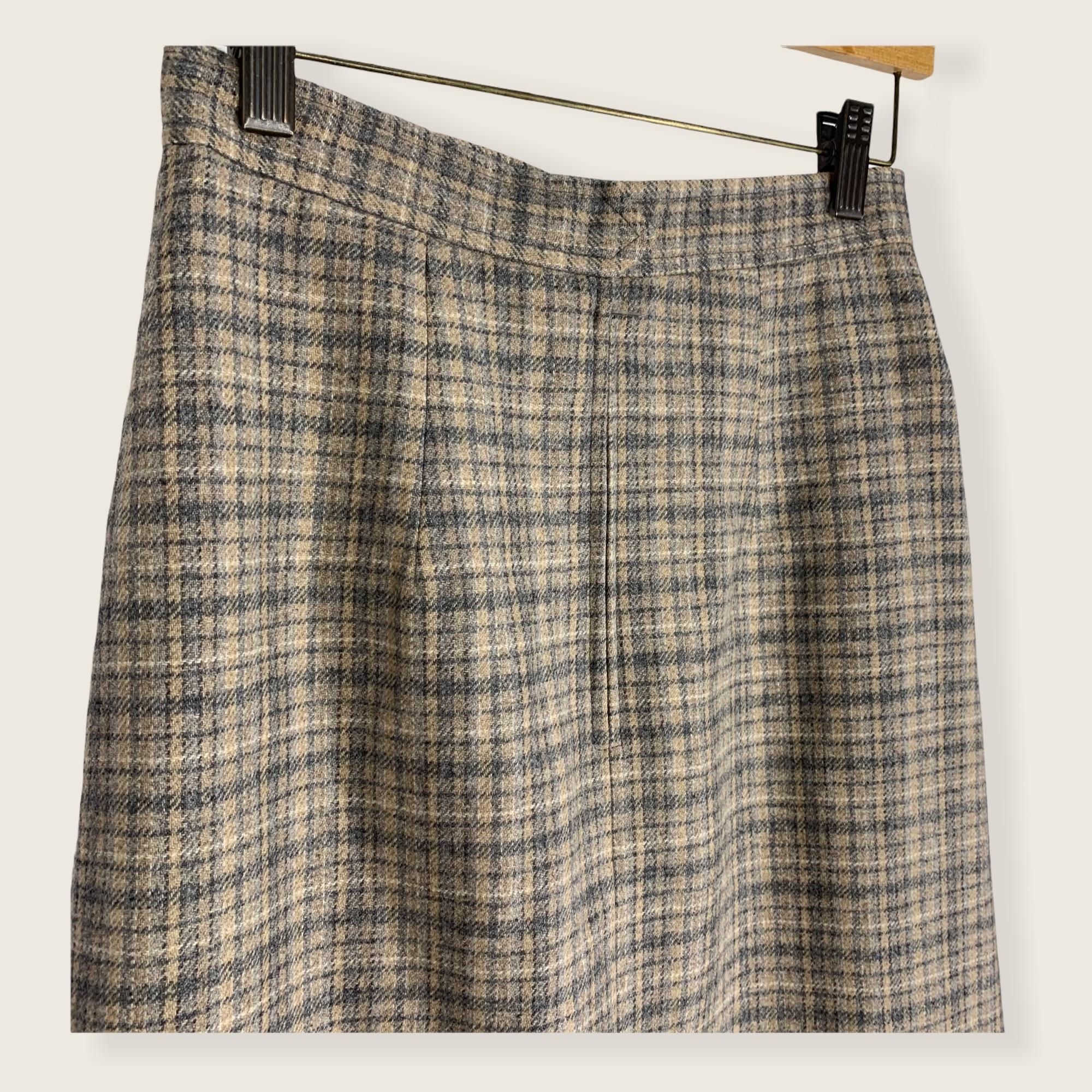 Vintage 70s Wool Blend Plaid A-Line Skirt Medium by Evan Picone - Image 5