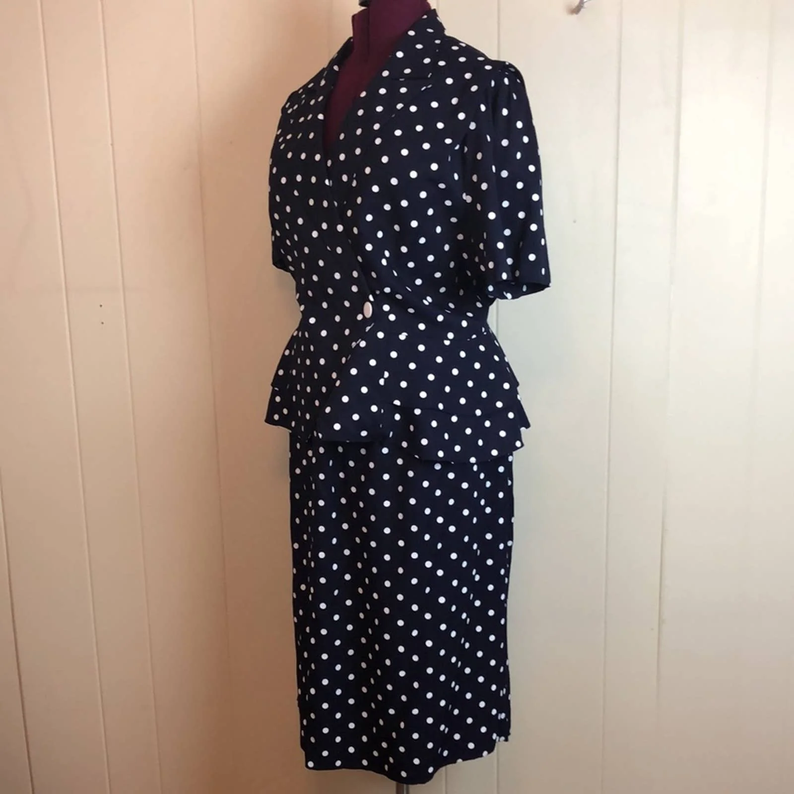 Vintage 80s 90s 2pc Polka Dot Skirt Suit by Lauren Michaels - Image 4