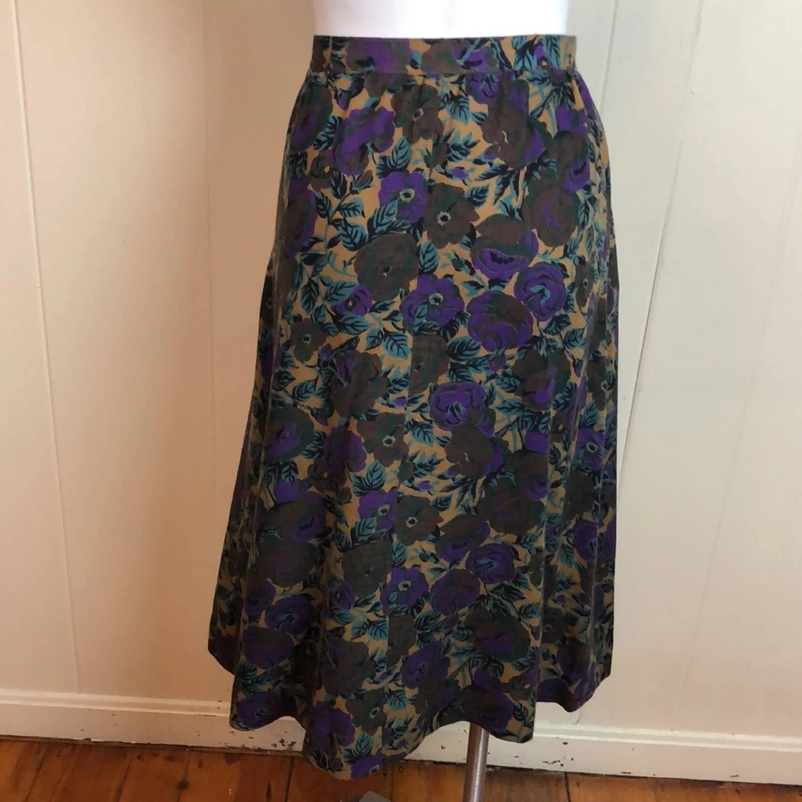 Vintage 80s 90s Graphic Fall Floral Wool Skirt by Megalia - Image 4