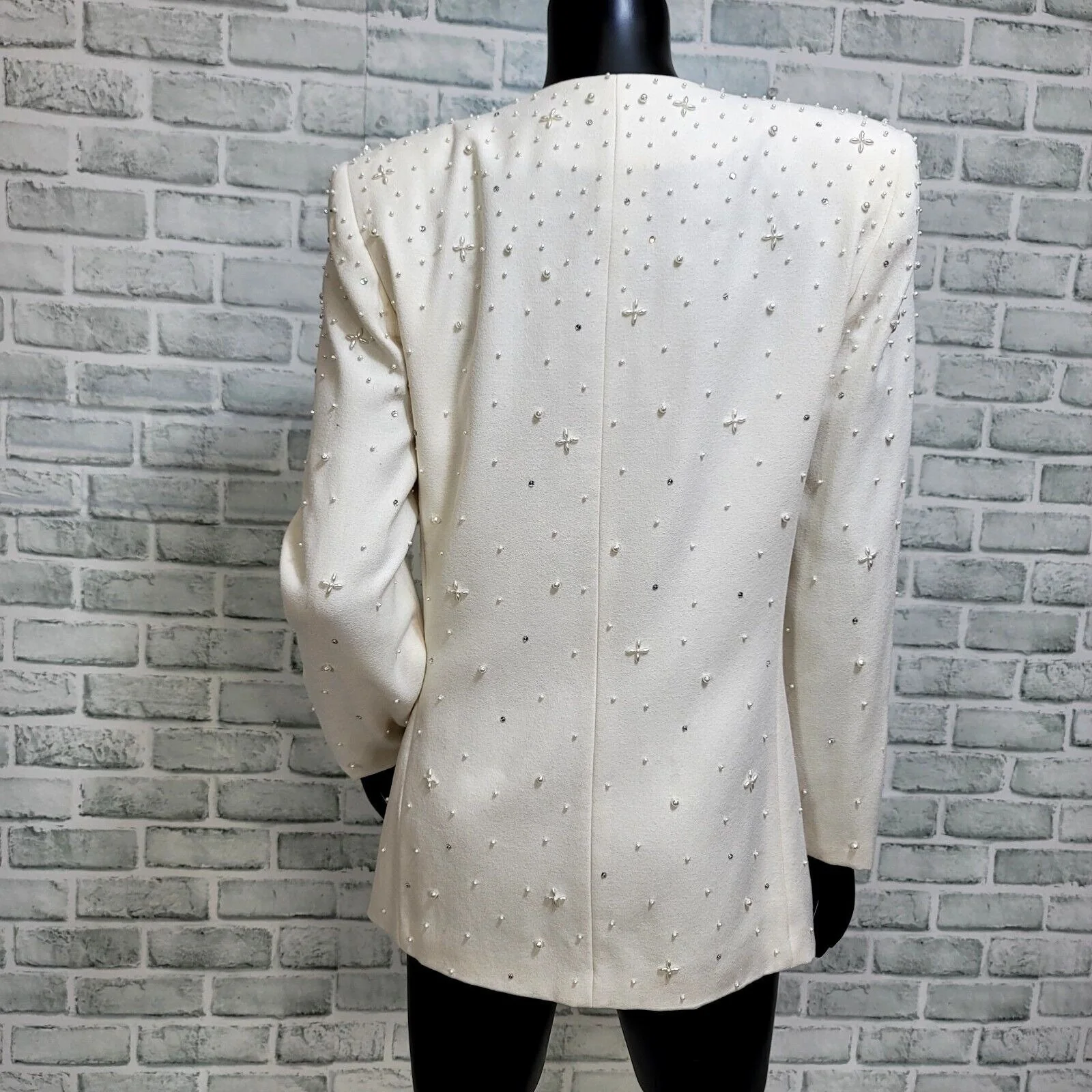 80s/90s Cream Beaded Rhinestone Blazer By Nolan Miller - Image 5