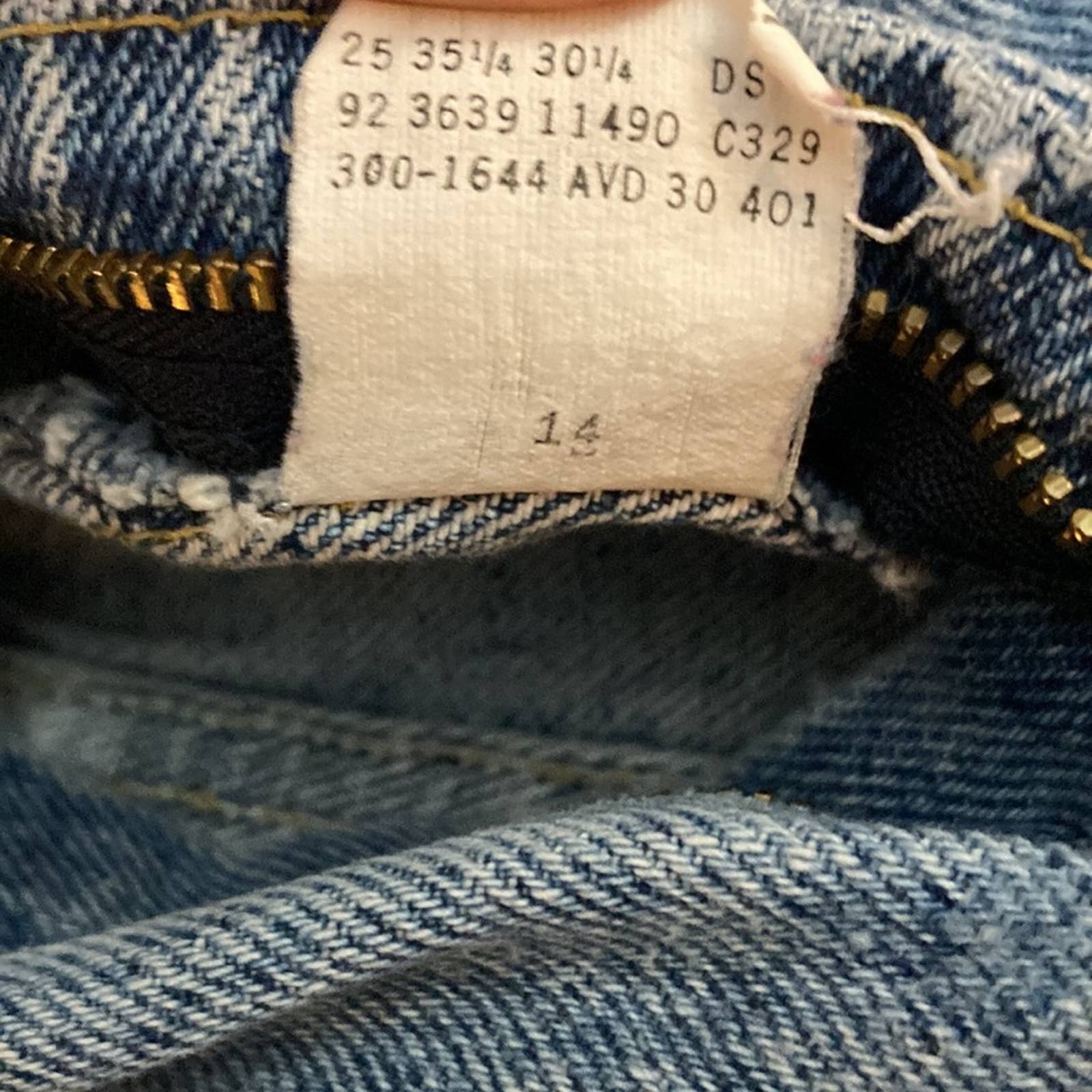 Vintage 80s 90s Ultra High Rise Mom Jeans Xxs 5 Light Wash Saved by The Bell by Lee - Image 8