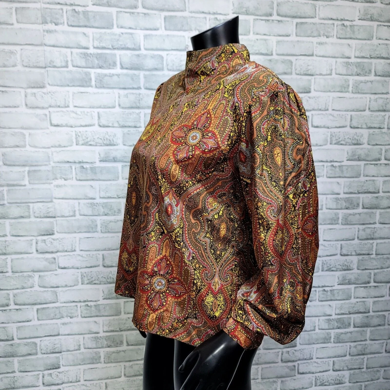 80s/90s Mock Neck Paisley Satin Poly L/s Blouse By Notations - Image 3