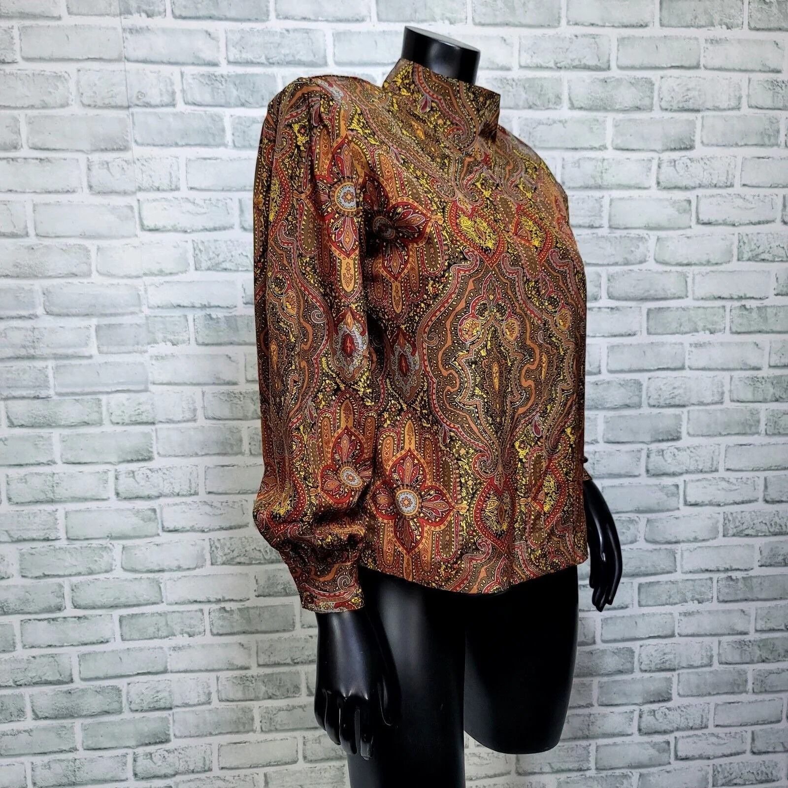 80s/90s Mock Neck Paisley Satin Poly L/s Blouse By Notations - Image 4
