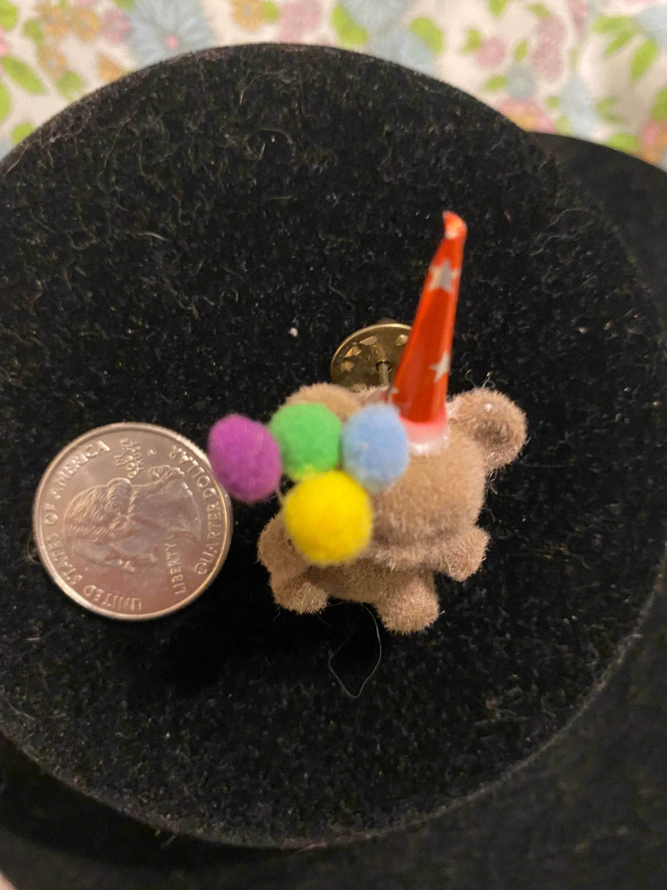 Vintage 80s Brown Flocked Birthday Bear Pin Hat and Balloons - Image 3