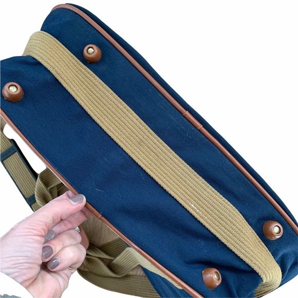 Vintage 80s Carryon Luggage Overnight Bag Blue by Samsonite - Image 3