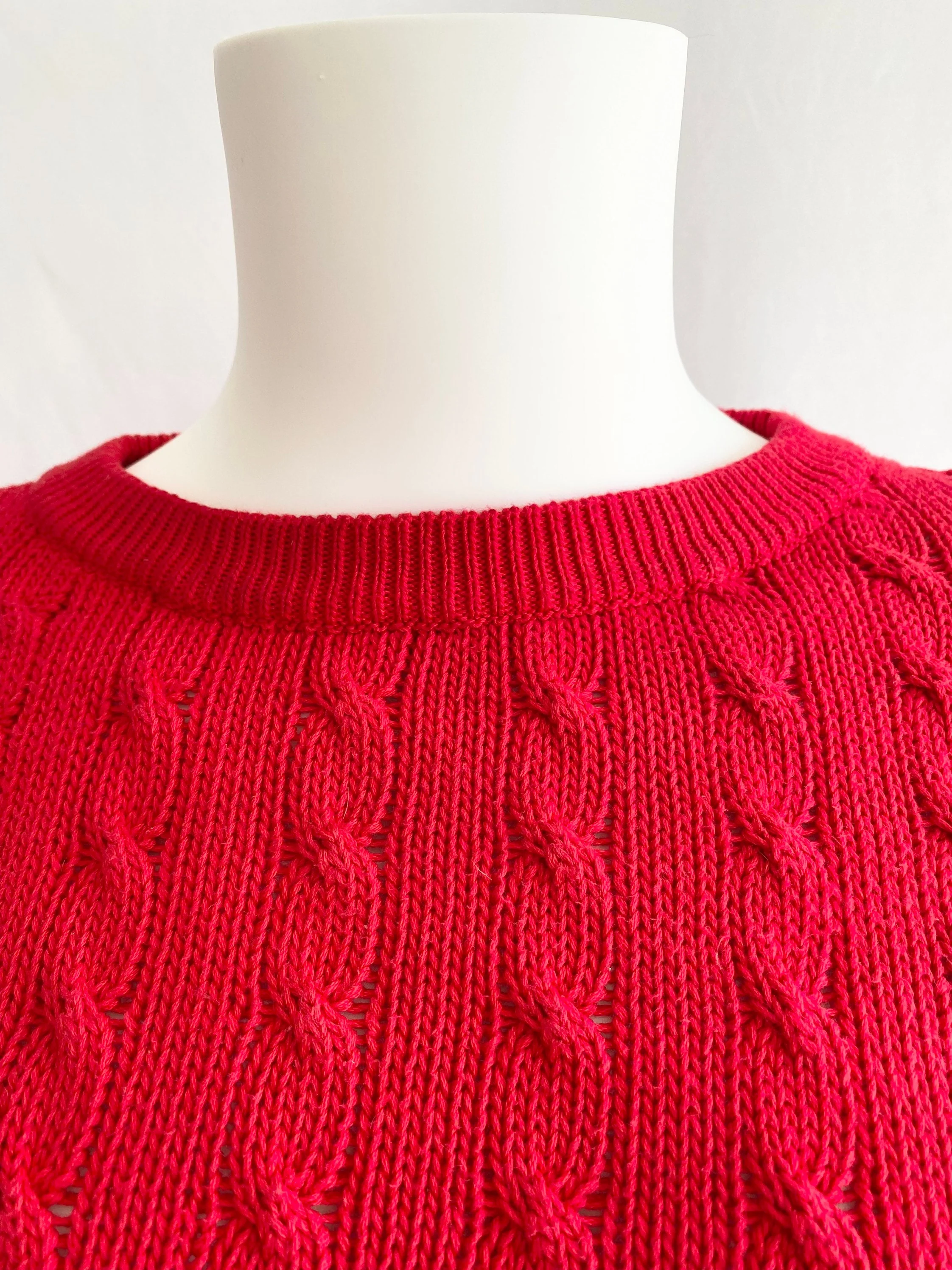 Vintage 80s Cherry Red Cable Knit Cotton Sweater by Benetton - Image 5