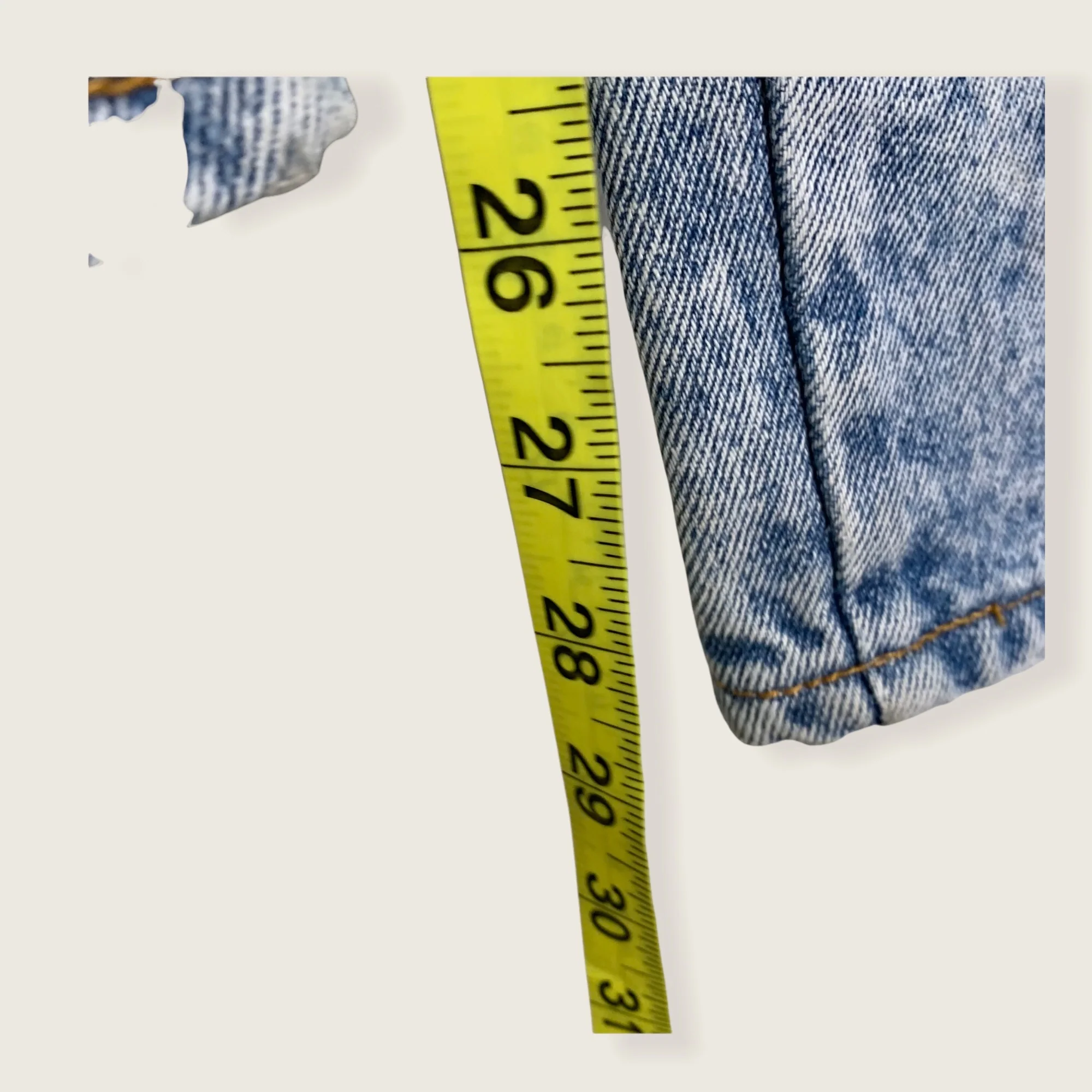 Vintage 80s Chic Blue Acid Wash High Rise Mom Jeans 12 - Image 7