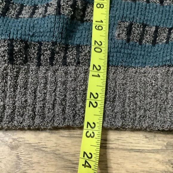 Vintage 80s Cut Sweater Medium by  International Rough - Image 5