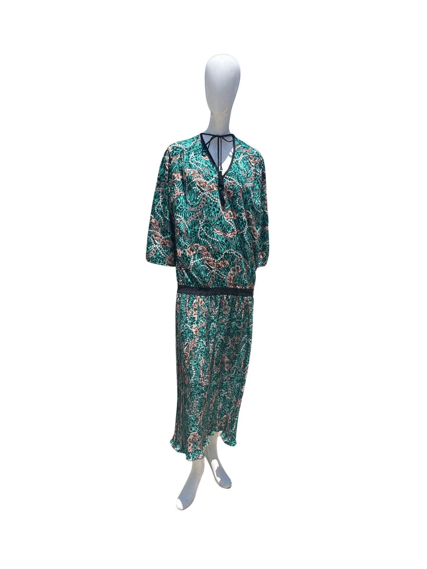 Vintage 80s Diane Freis Polyester Animal Novelty Pearls and Gold Chains Pattern Drop Waist Dress Size L by Diane Freis - Image 2