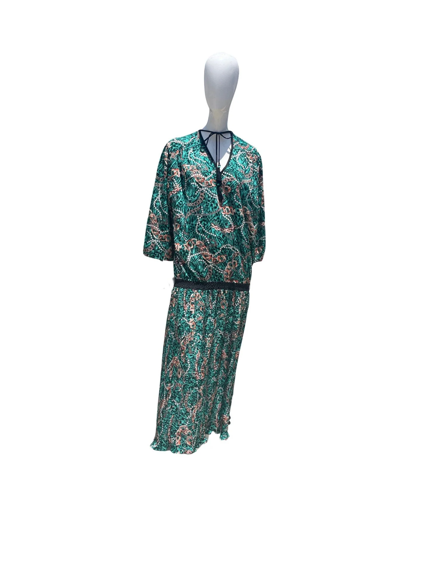 Vintage 80s Diane Freis Polyester Animal Novelty Pearls and Gold Chains Pattern Drop Waist Dress Size L by Diane Freis - Image 4