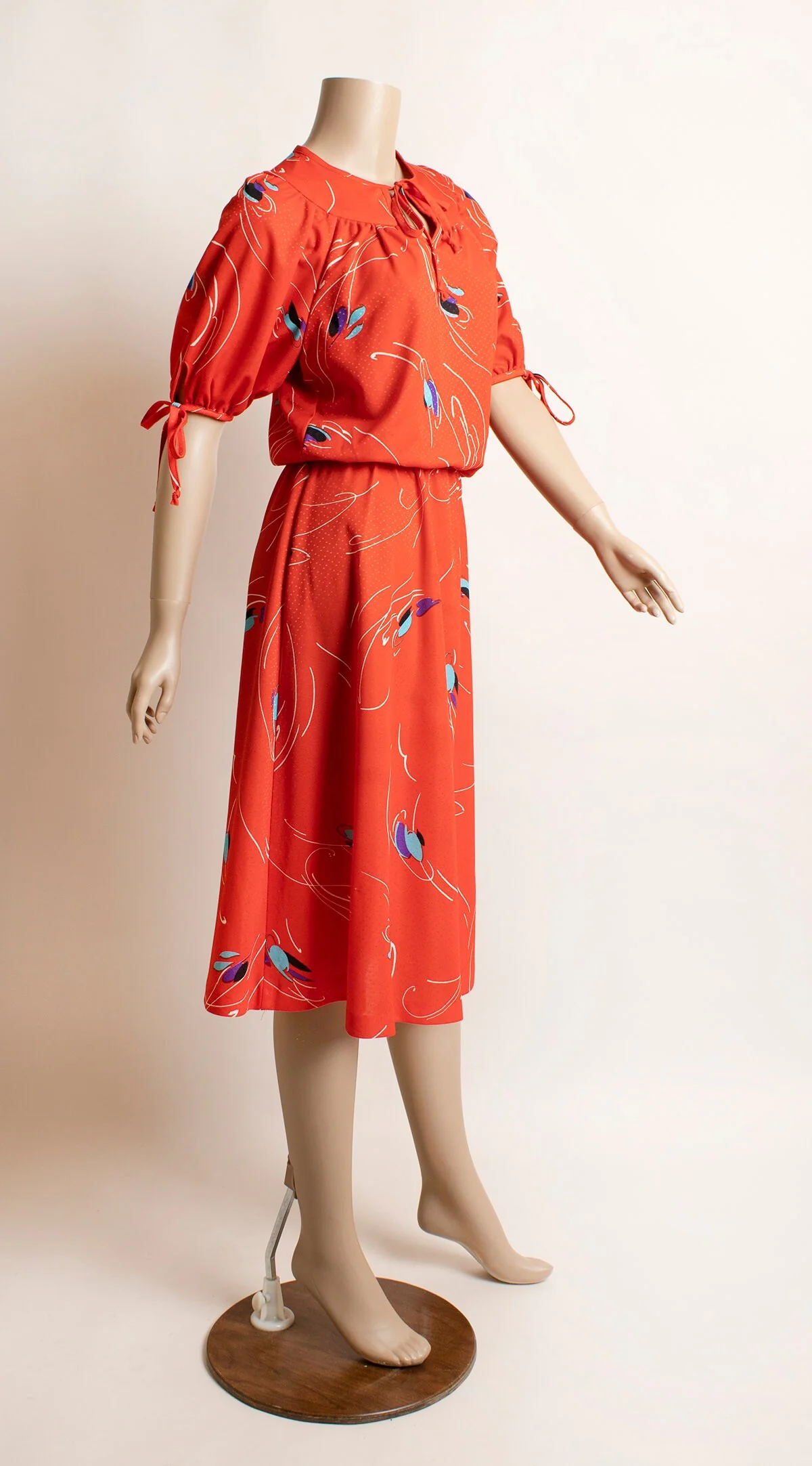 Vintage 80s Dress - Cherry Red Abstract Swirly Art Print Puff Short Sleeves Retro Dress - Keyhole Neckline - 80s Cute - Small by Kings Row Inc - Image 3